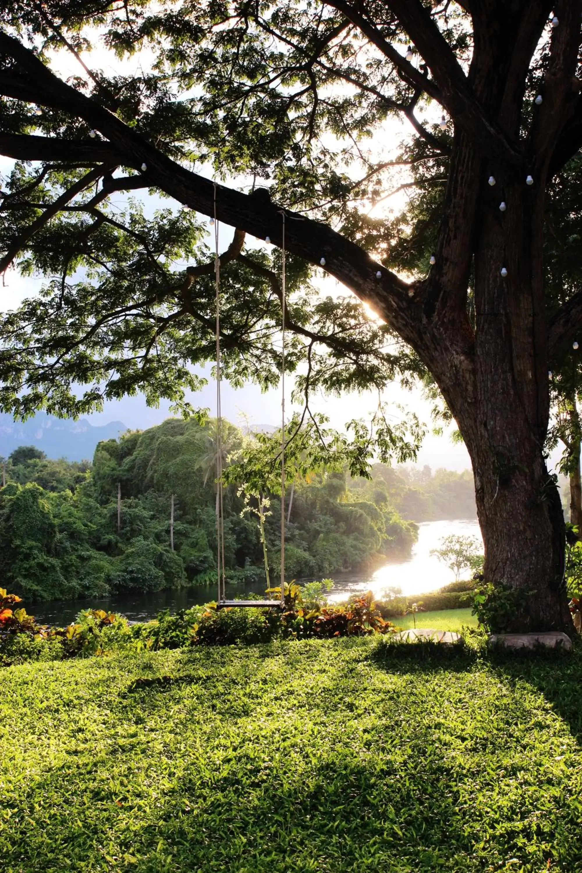 River view in Aekpailin River Kwai Resort