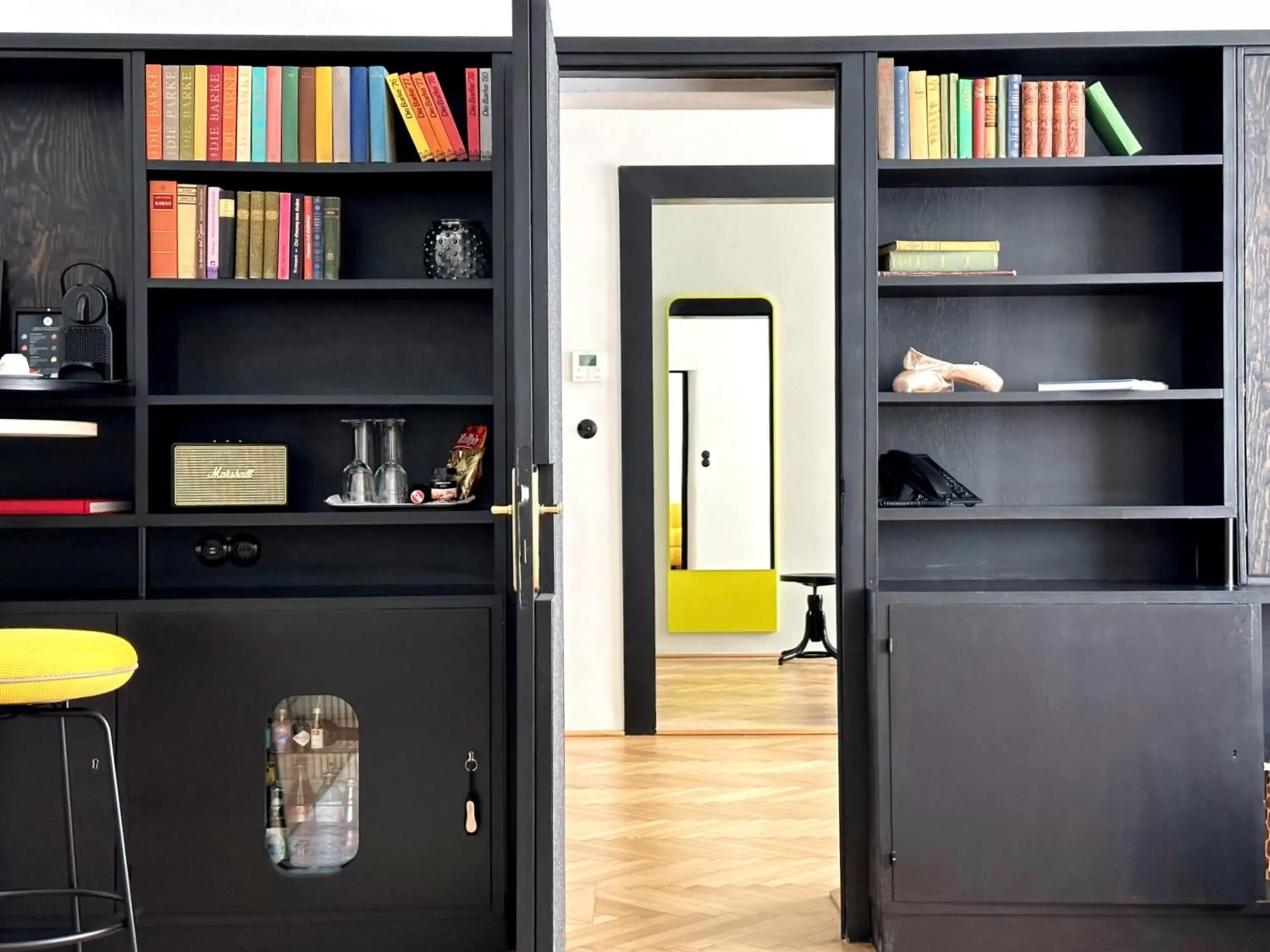 Photo of the whole room, Library in Small Luxury Hotel Altstadt Vienna