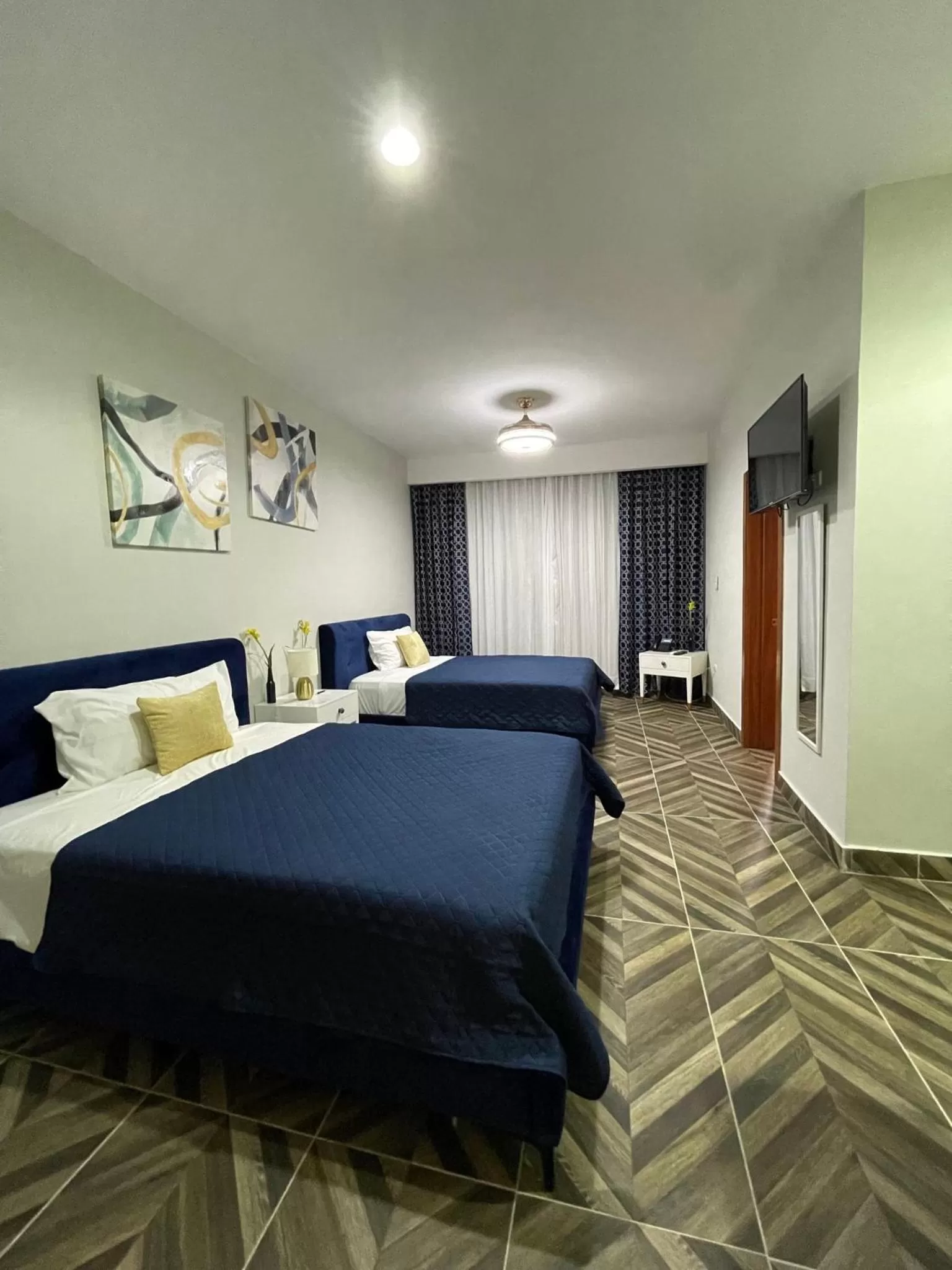 Bed in Hotel Monarca