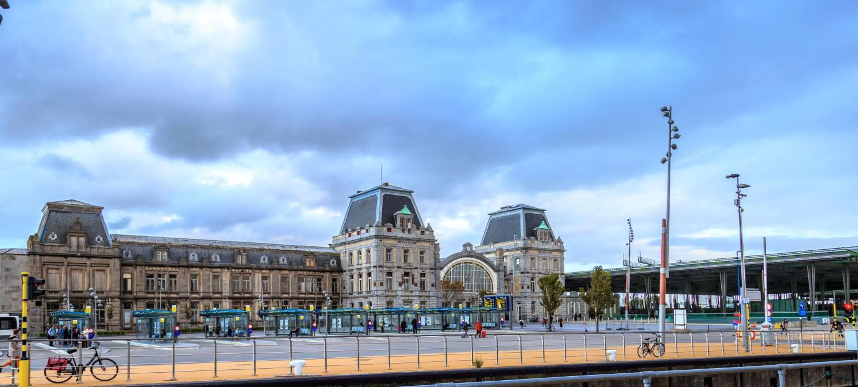 Nearby landmark in Hotel Pacific