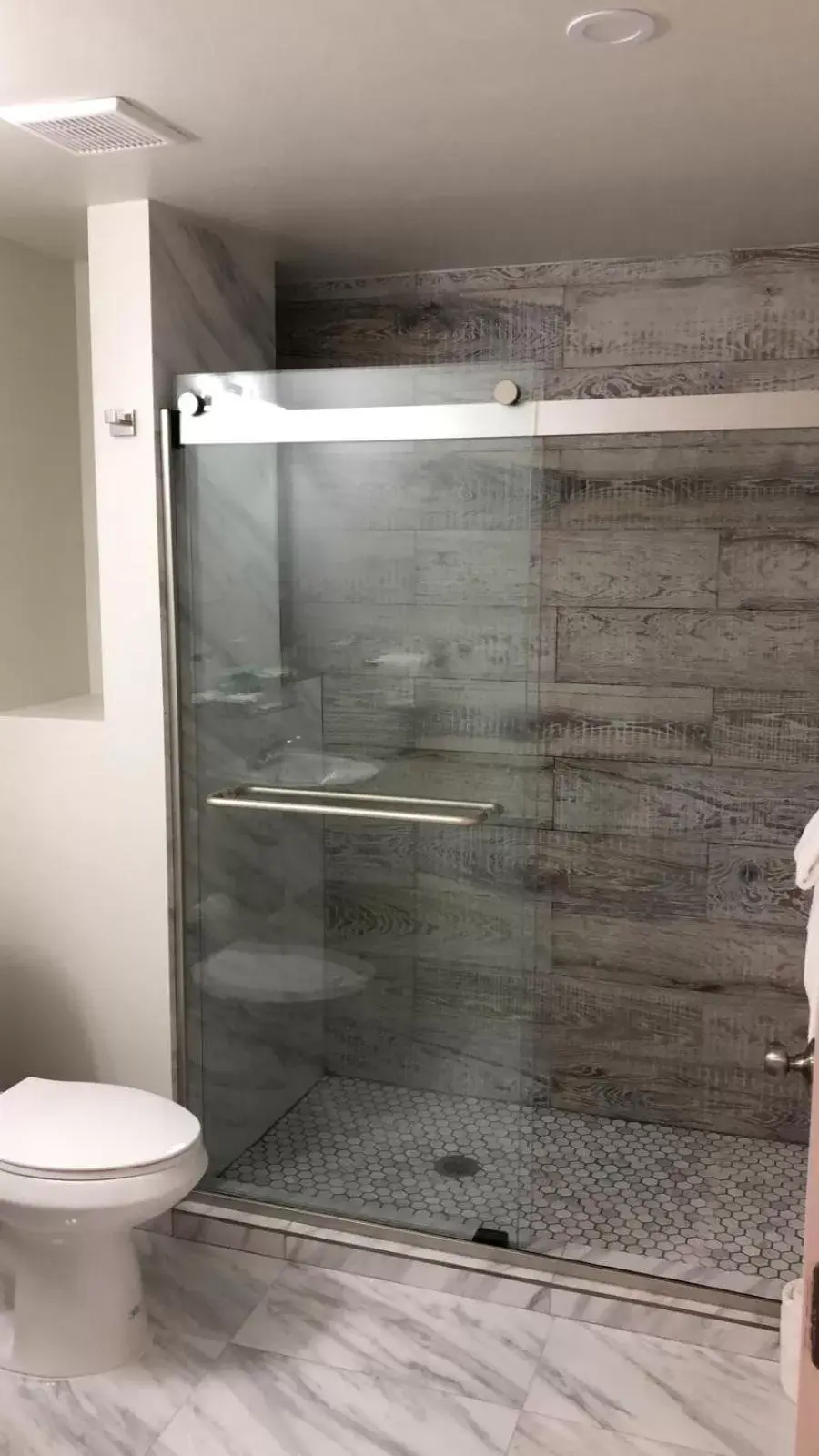 Shower, Bathroom in The Drift Hotel