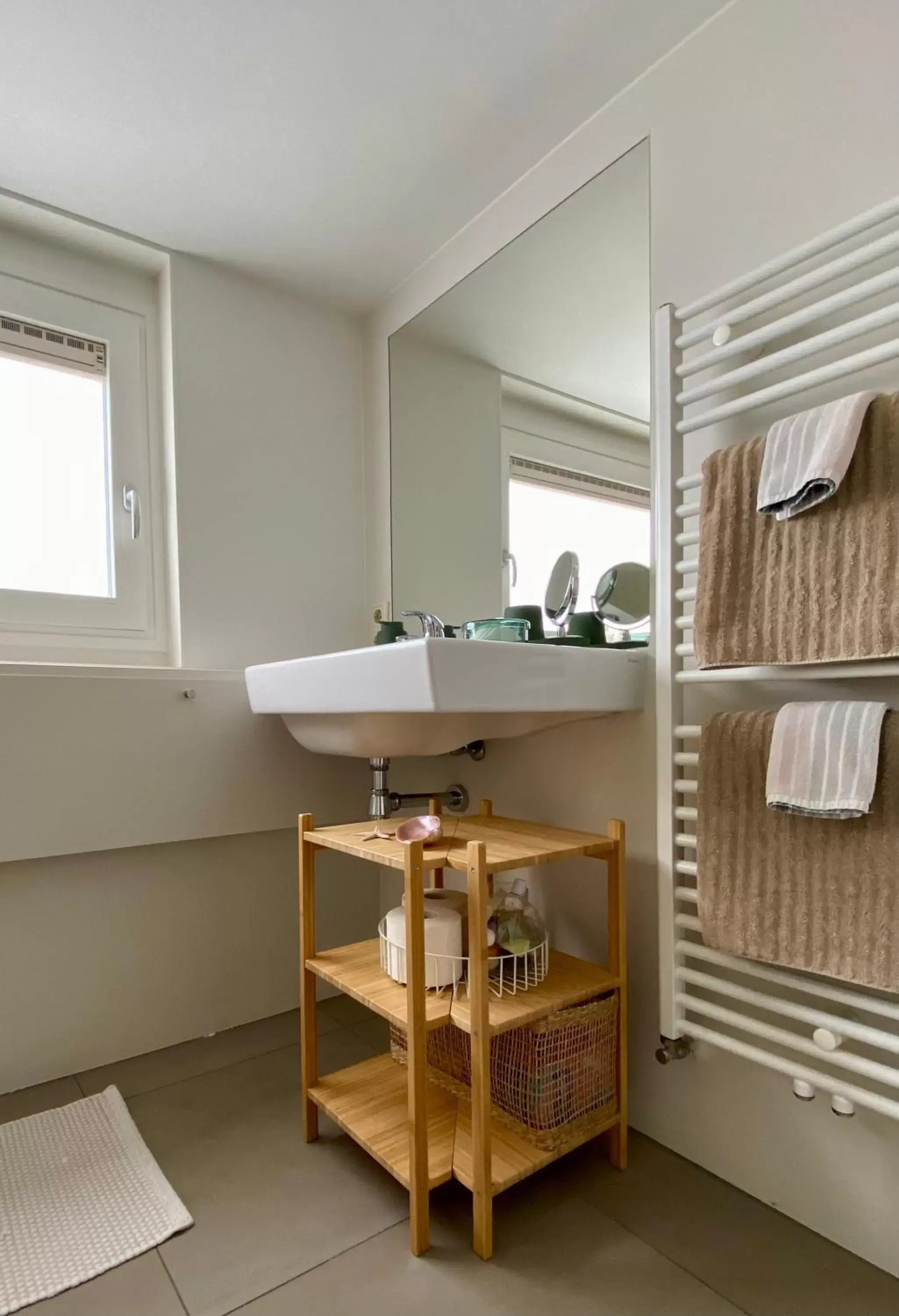 Bathroom in Romantic Wellness BnB Noordwijk