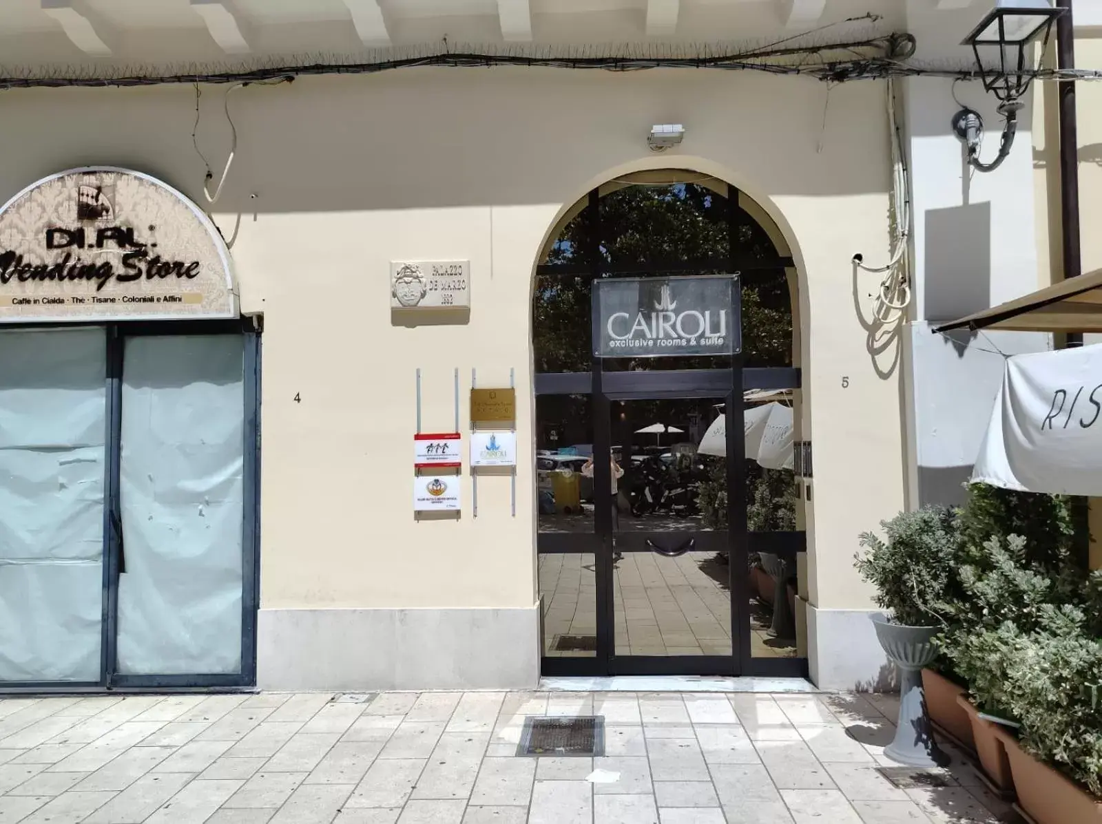 Facade/entrance in Cairoli Exclusive Rooms & Suite