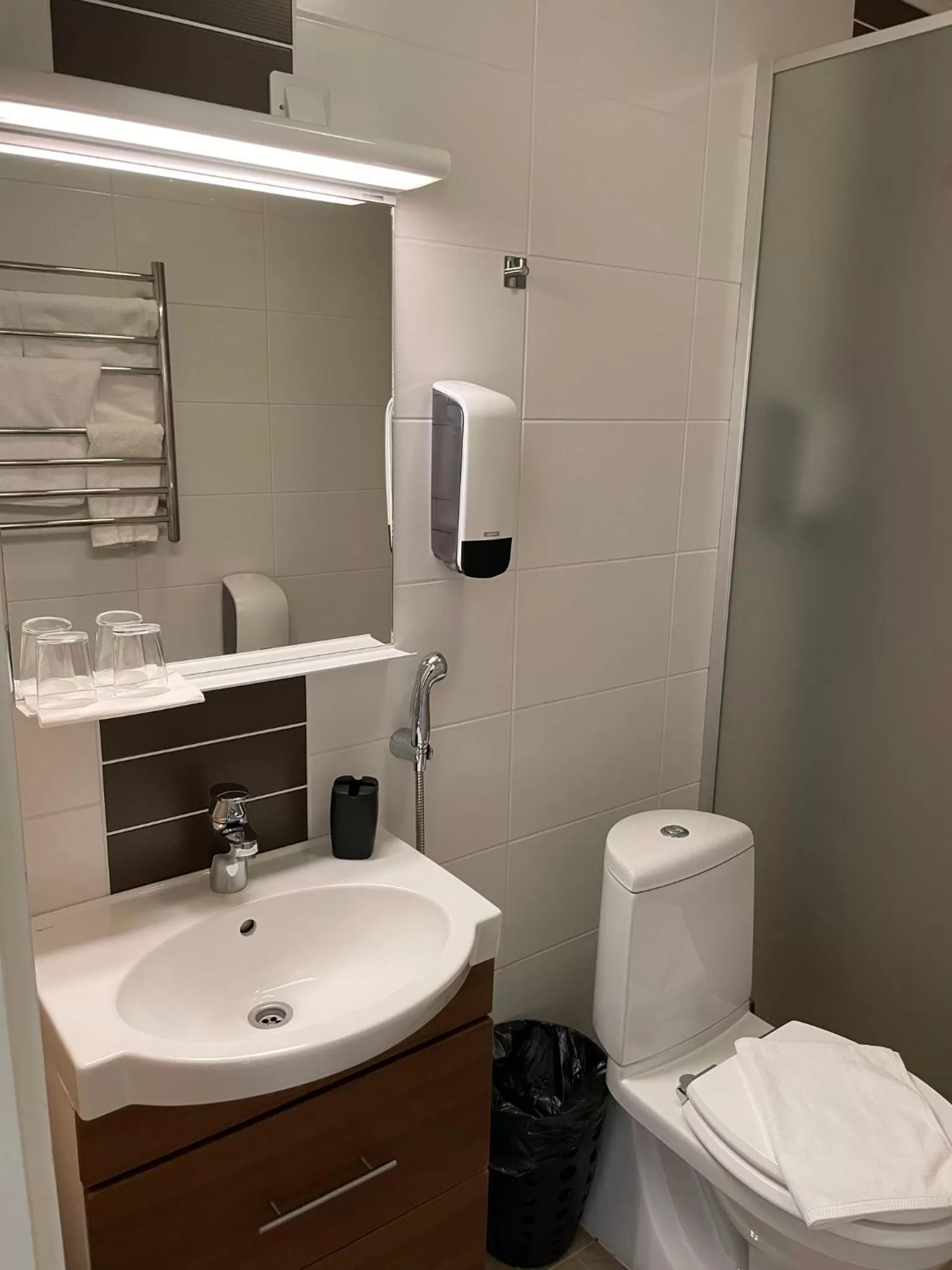 Shower in Lapin Satu