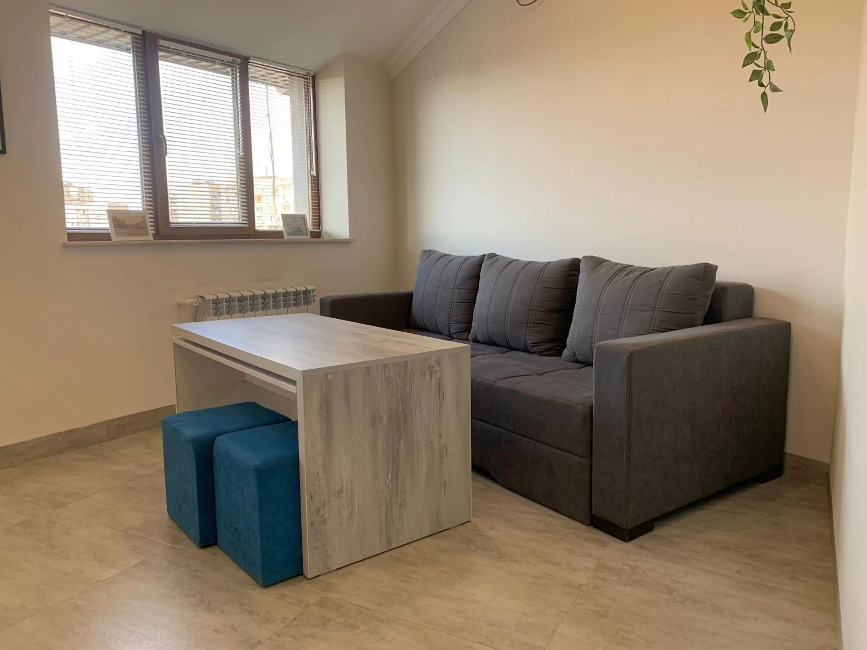 Living room in Menua by Horizon Hotels, Yerevan