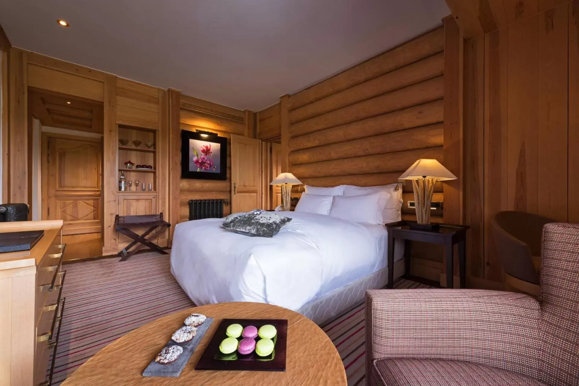 Bed in Michlifen Resort & Golf
