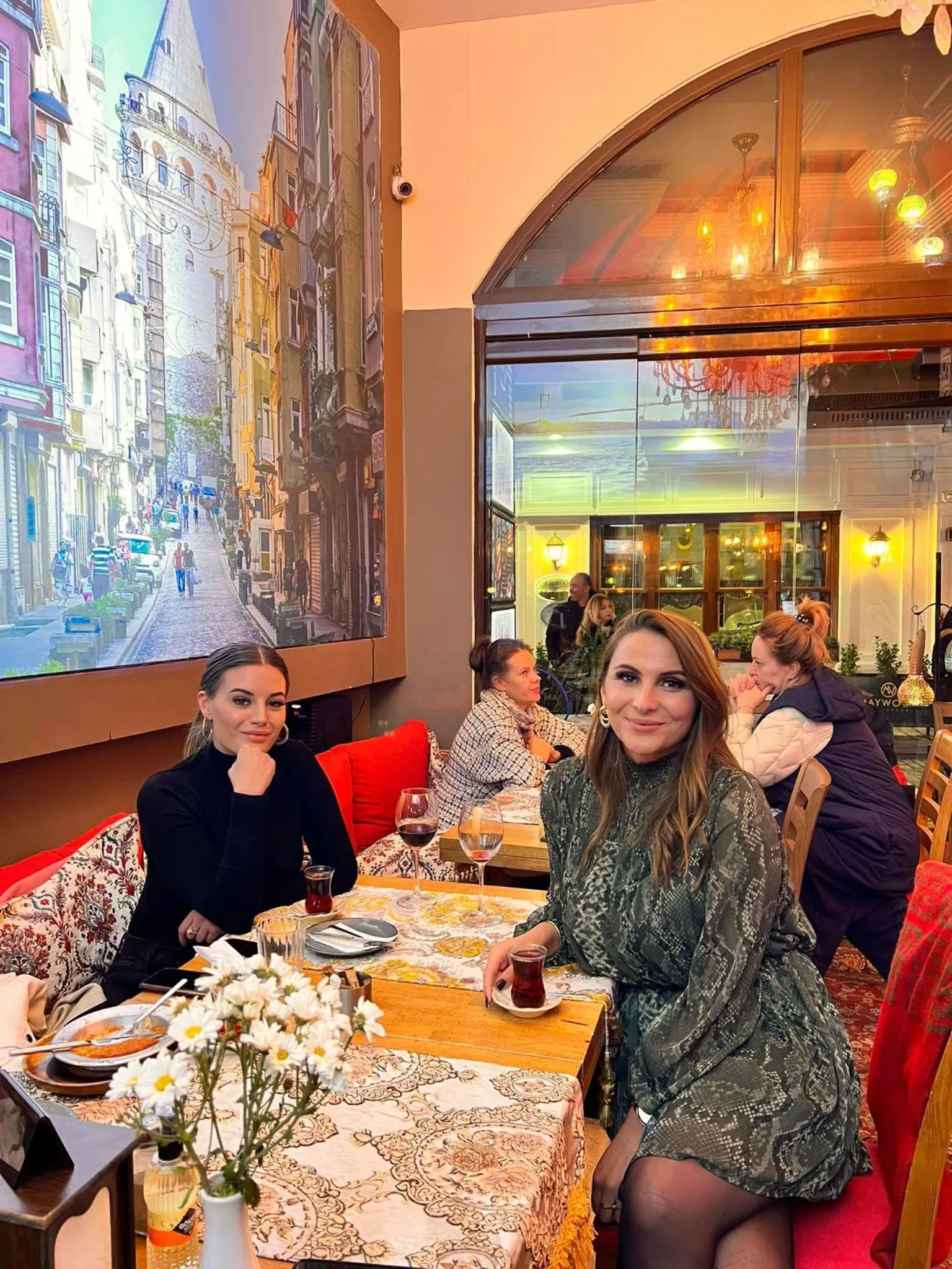 Restaurant/places to eat in Ethnica Hotel Old City