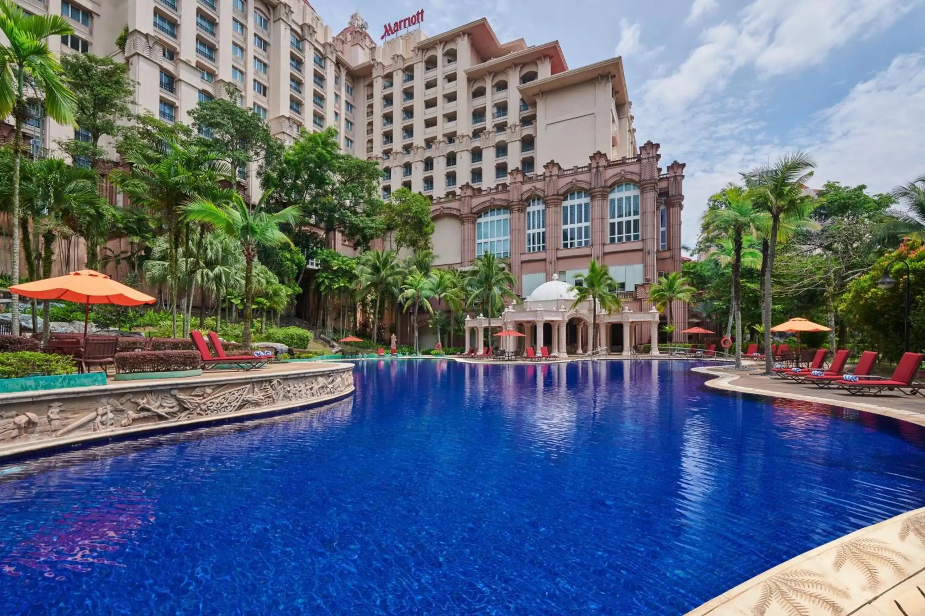 Swimming pool, Property Building in Putrajaya Marriott Hotel