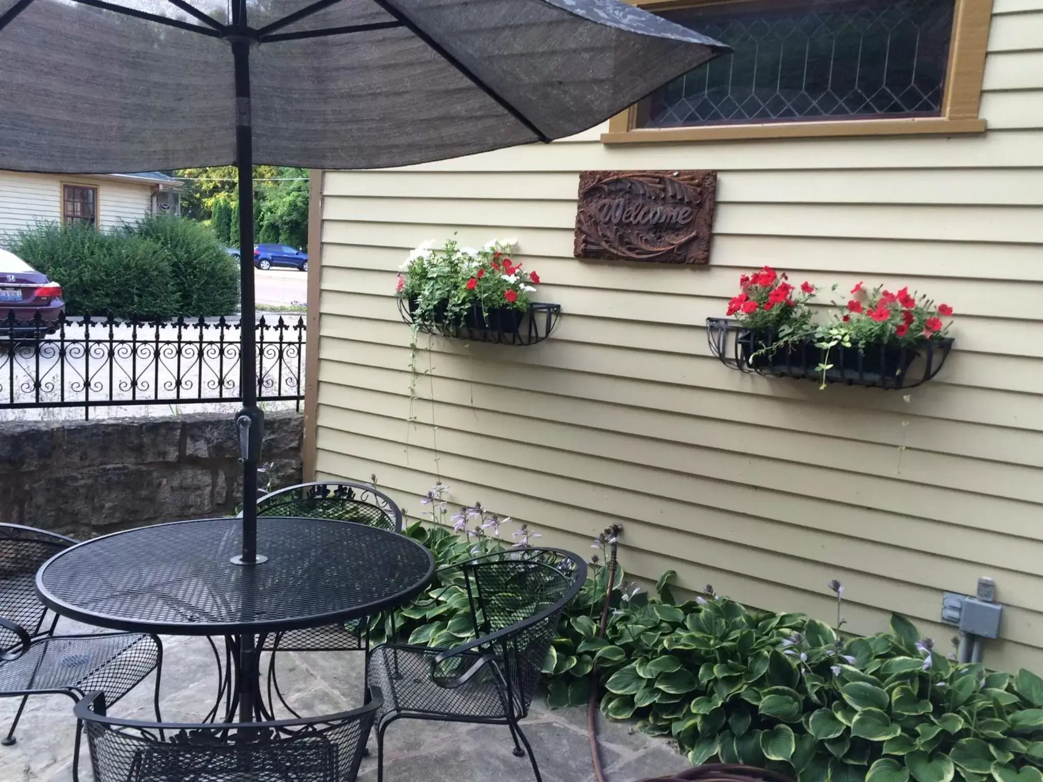 Patio in Riverboat Suites