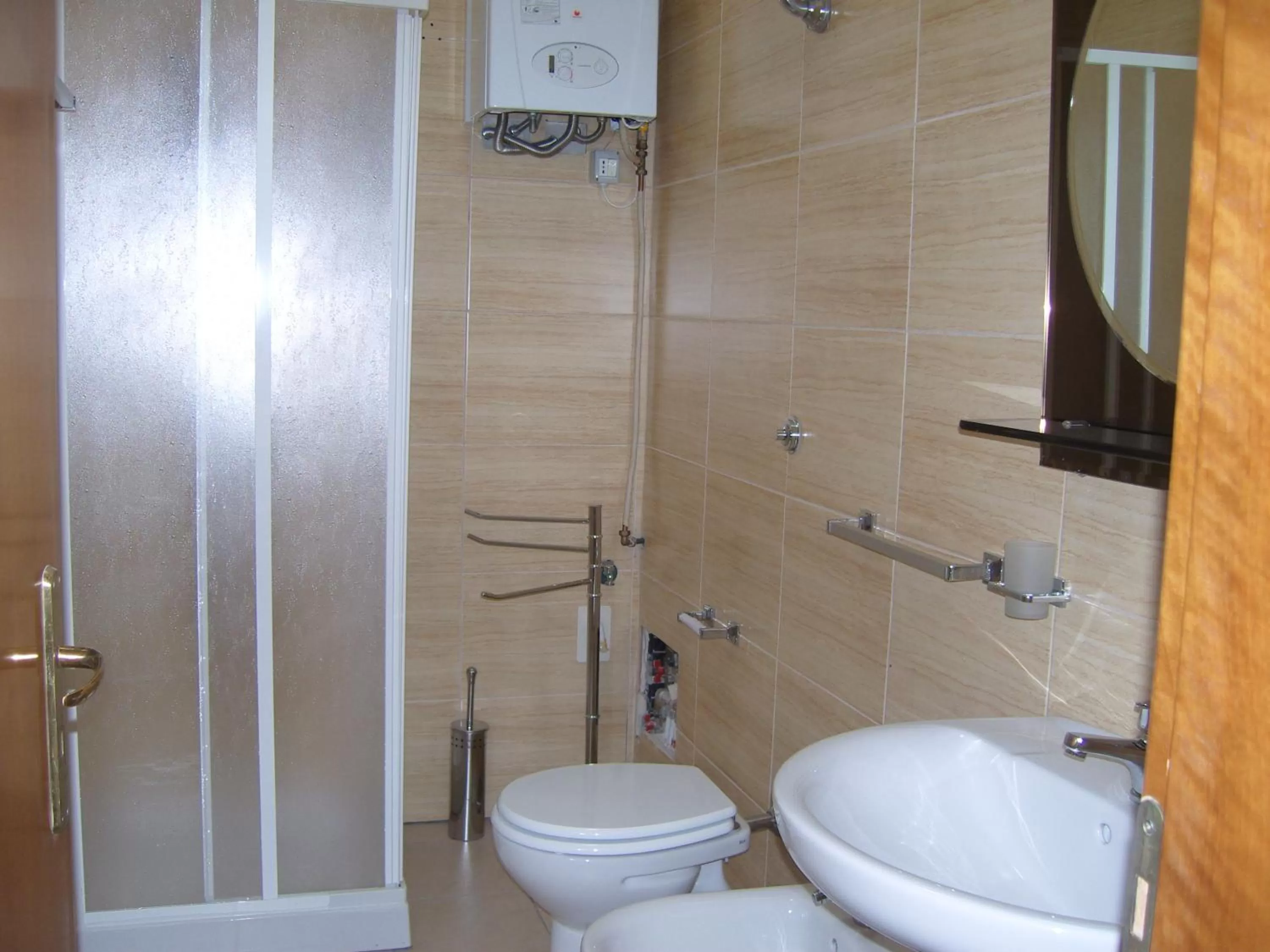 Bathroom in Le Sirene Bed and Breakfast