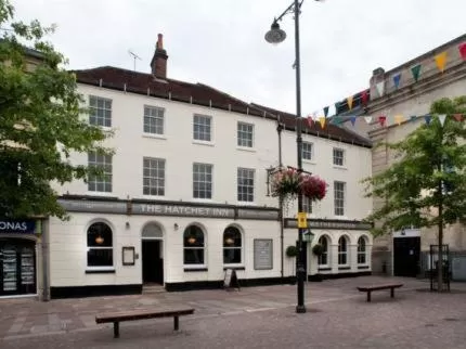 Facade/entrance, Property Building in The Hatchet Inn Wetherspoon