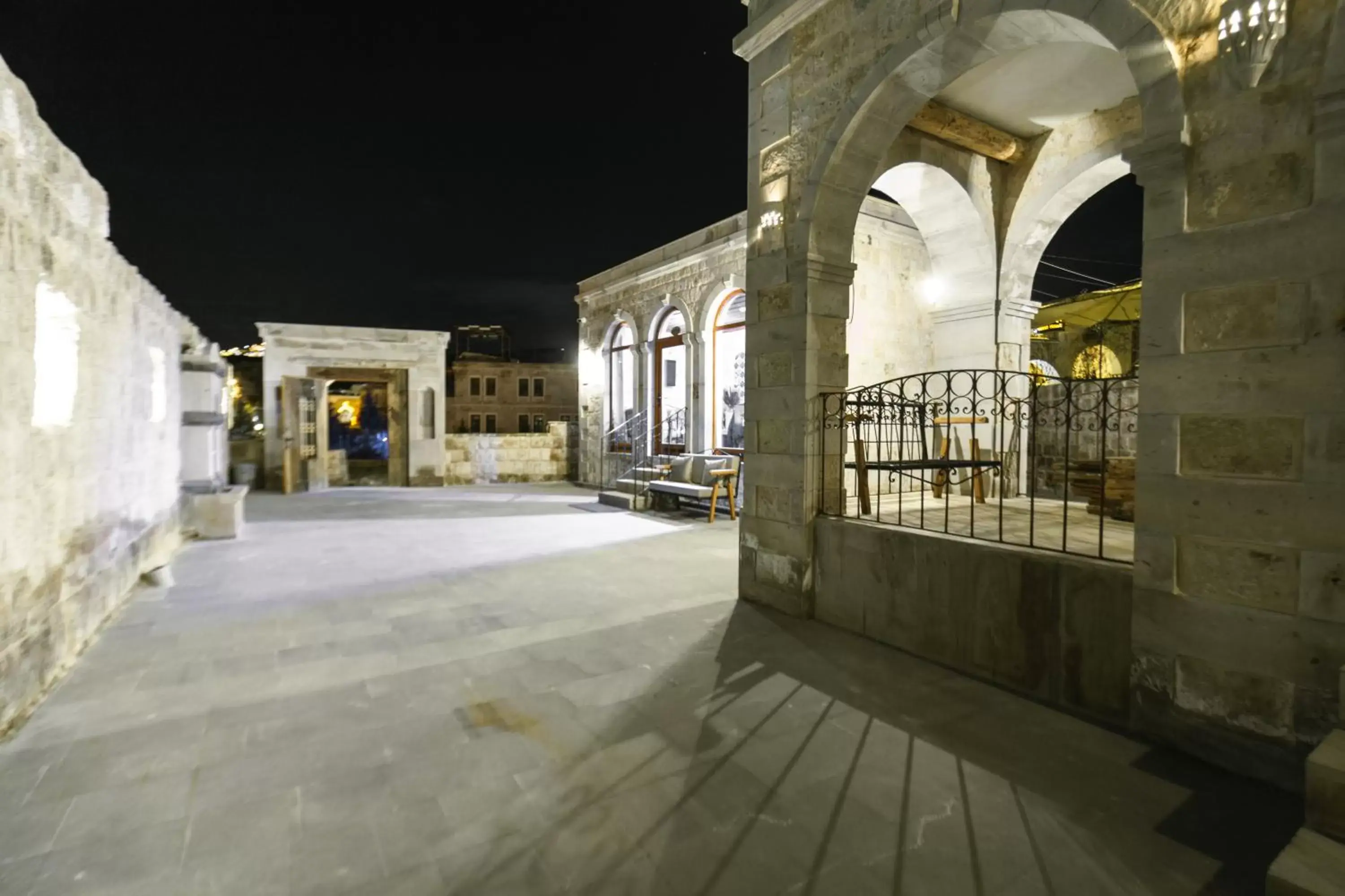 Facade/entrance in Sapphire Stone House Facade/entrance in Sapphire Stone House