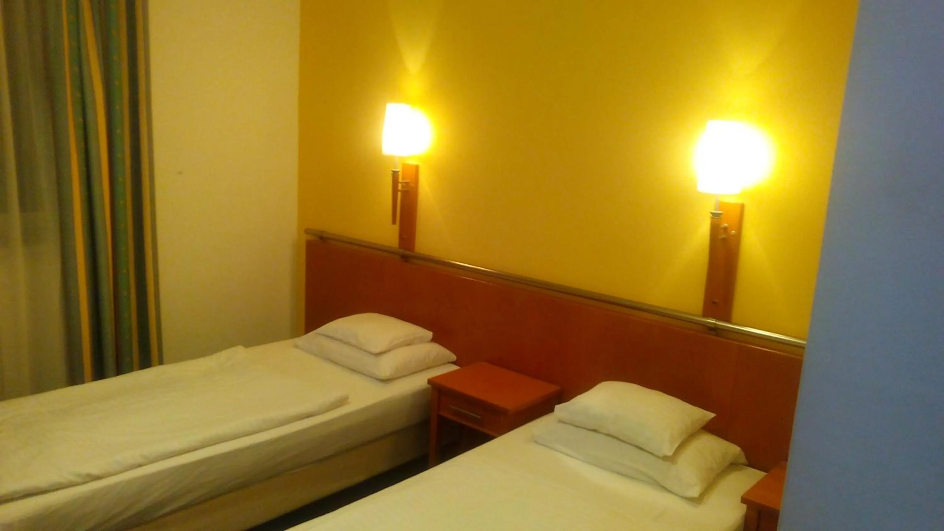 Bed in Hotel Veritas