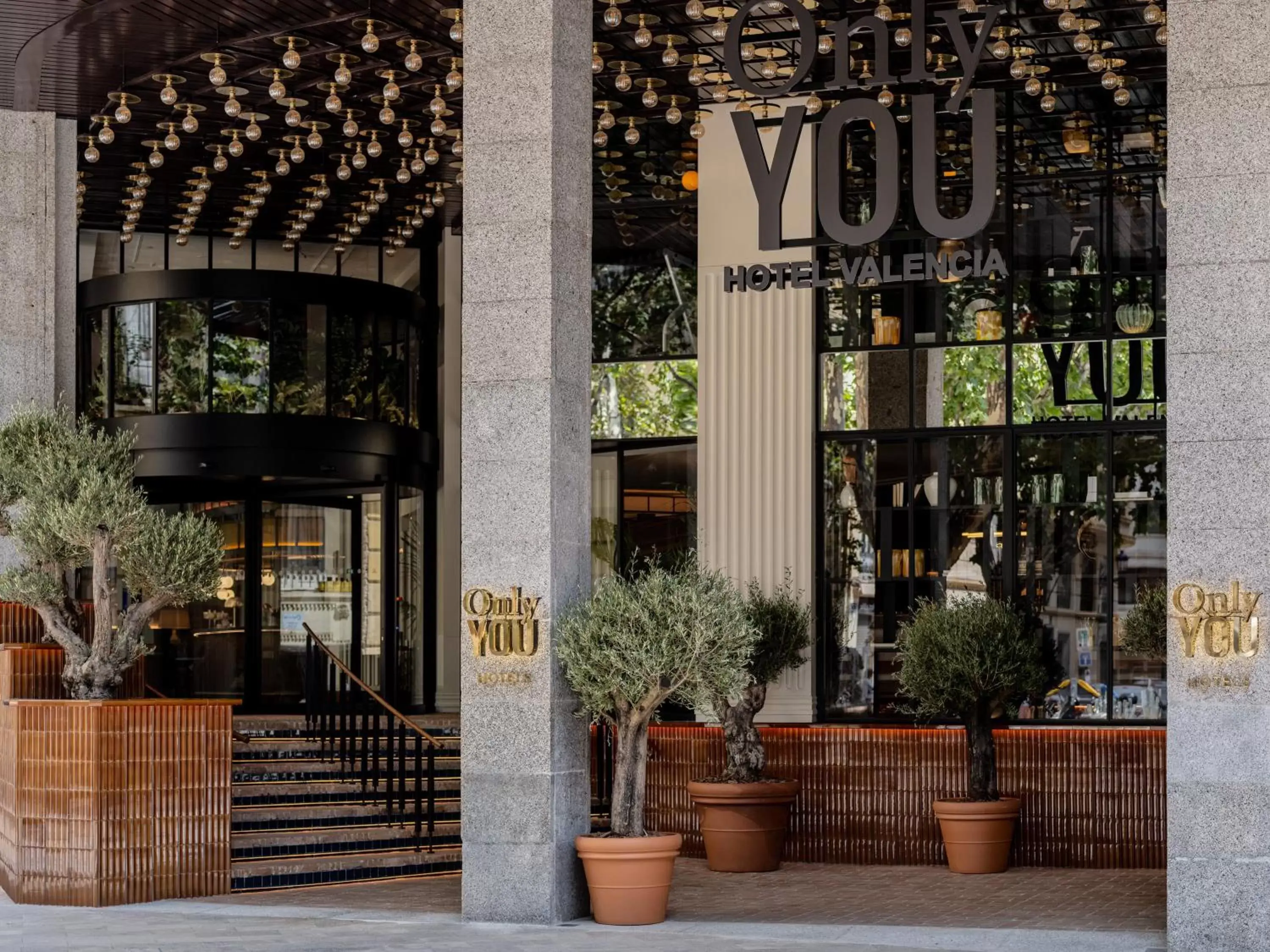 Facade/entrance in Only YOU Hotel Valencia