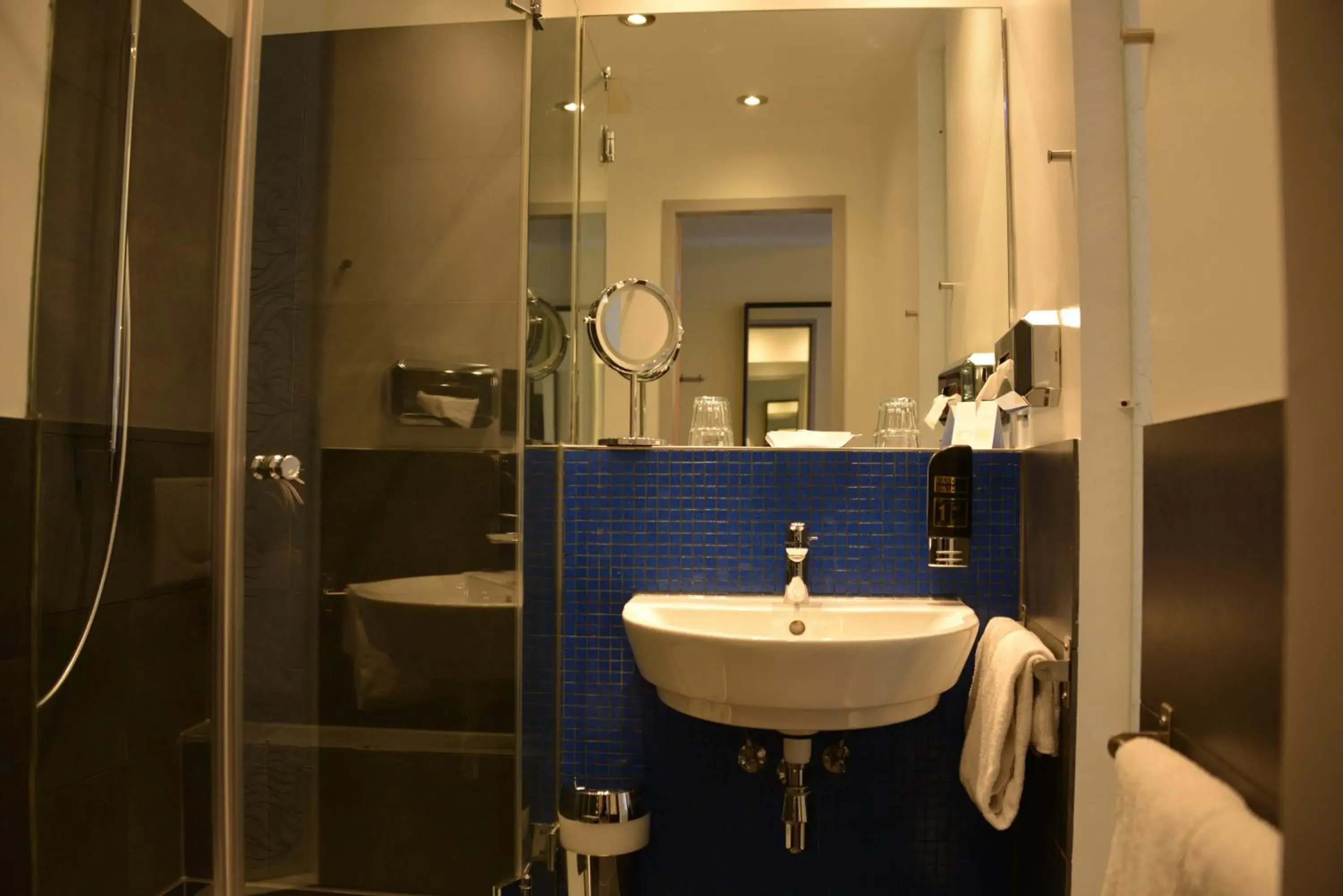 Bathroom in Belle Blue Zentrum