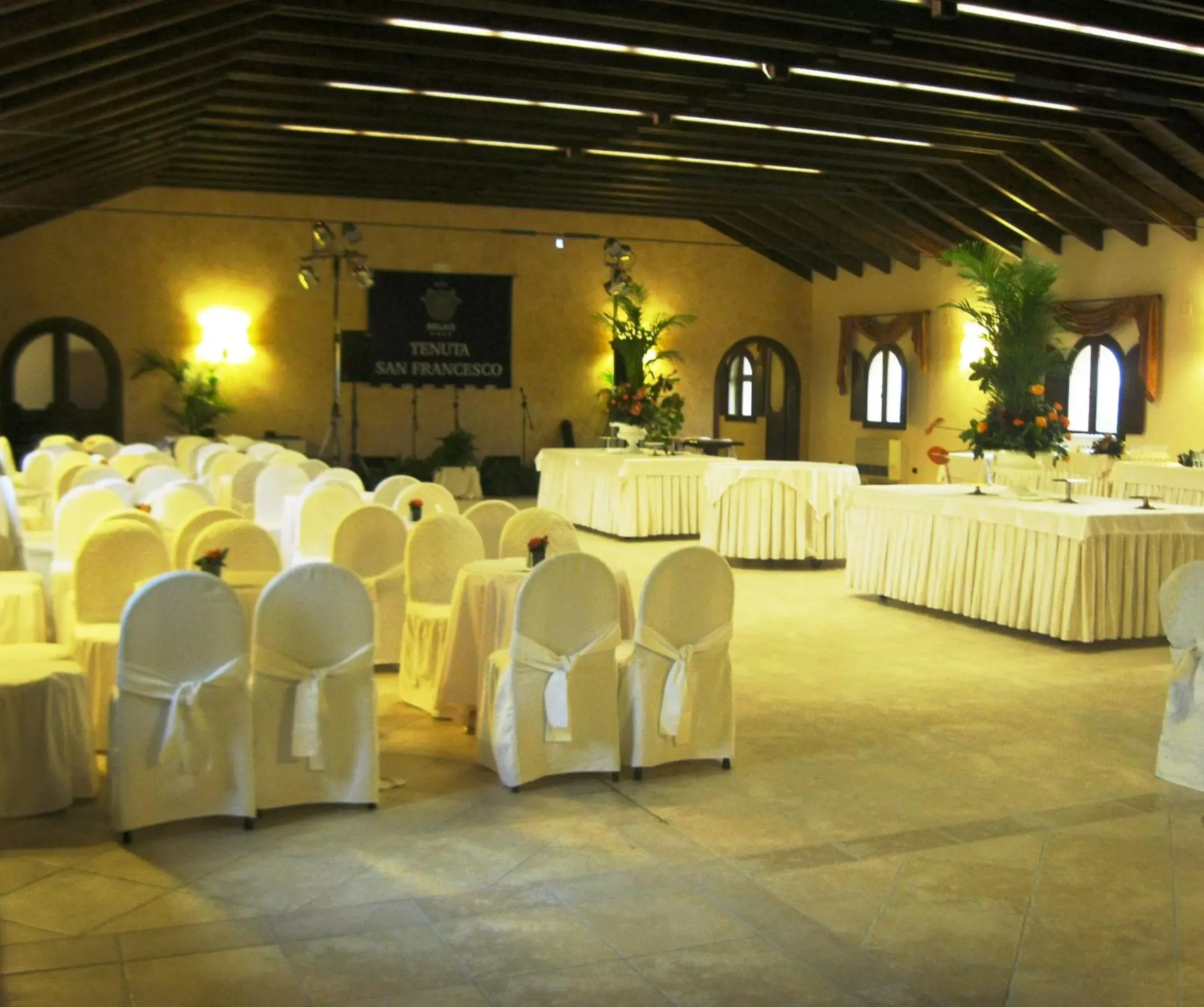 Restaurant/places to eat, Banquet Facilities in Hotel Tenuta San Francesco