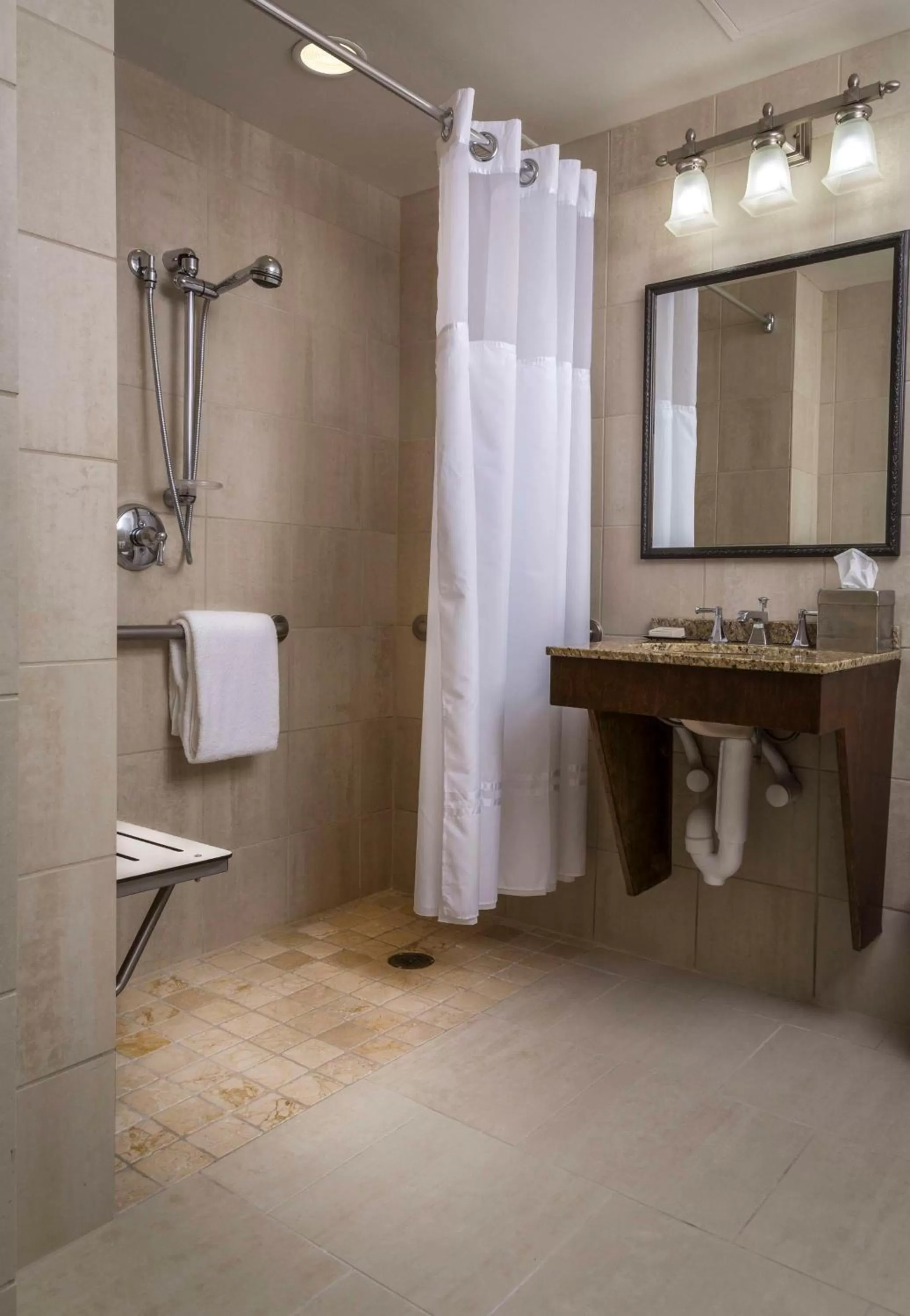 Bathroom in Hilton Anatole