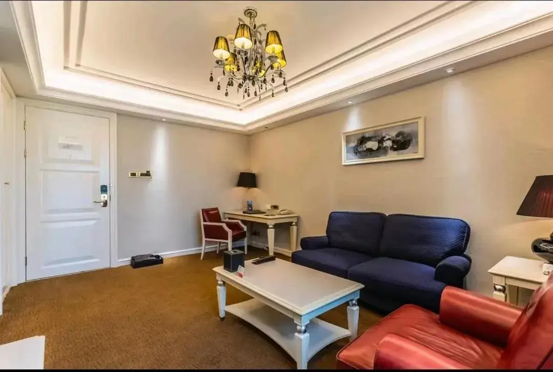 Supreme Suite in Wealthy All Suite Hotel Suzhou Supreme Suite in Wealthy All Suite Hotel Suzhou