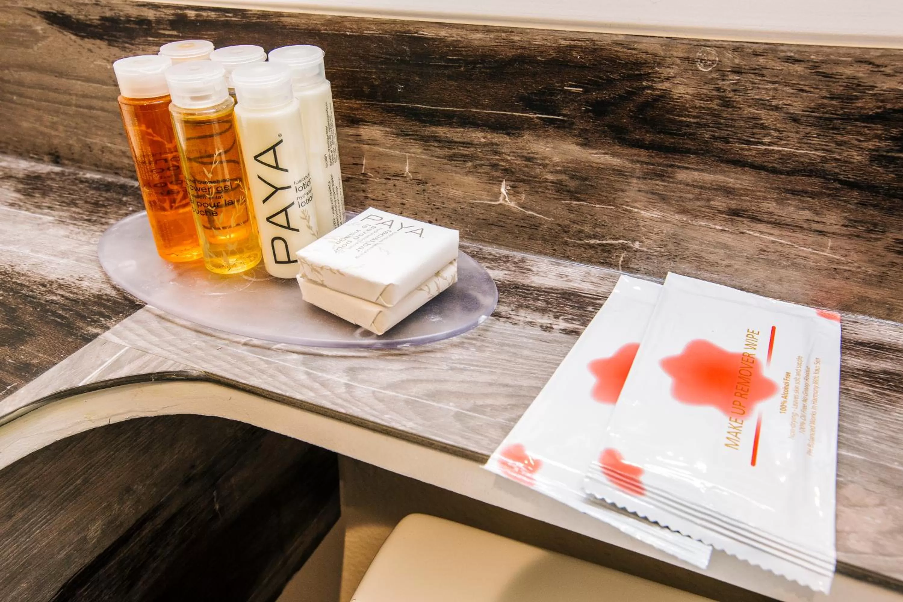 Decorative detail in Anaheim Discovery Inn and Suites