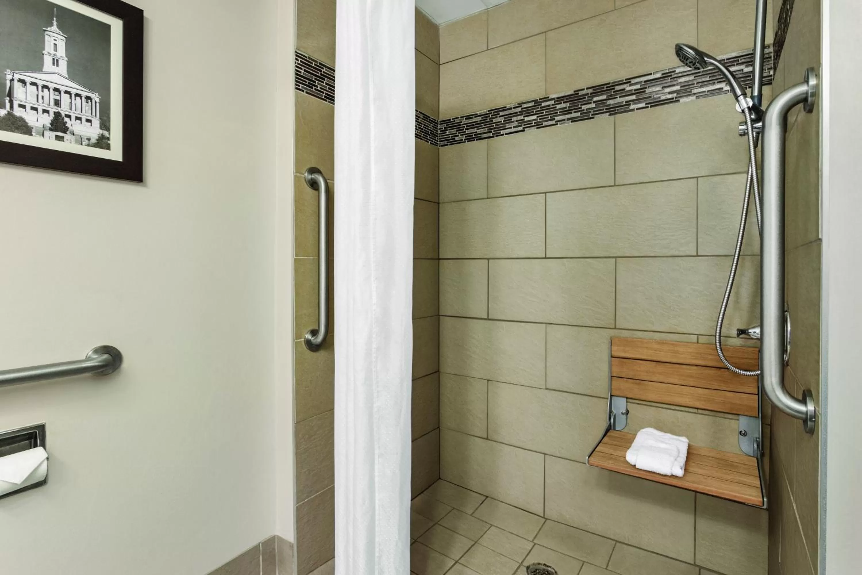 Country Inn & Suites by Radisson, Nashville Airport East, TN