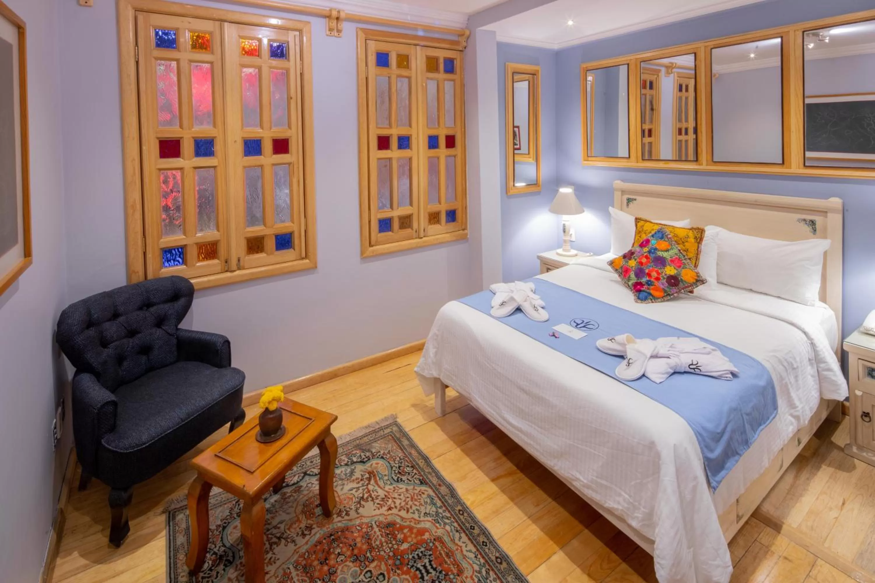 Photo of the whole room, Bed in Hotel Parque México Suites at Condesa