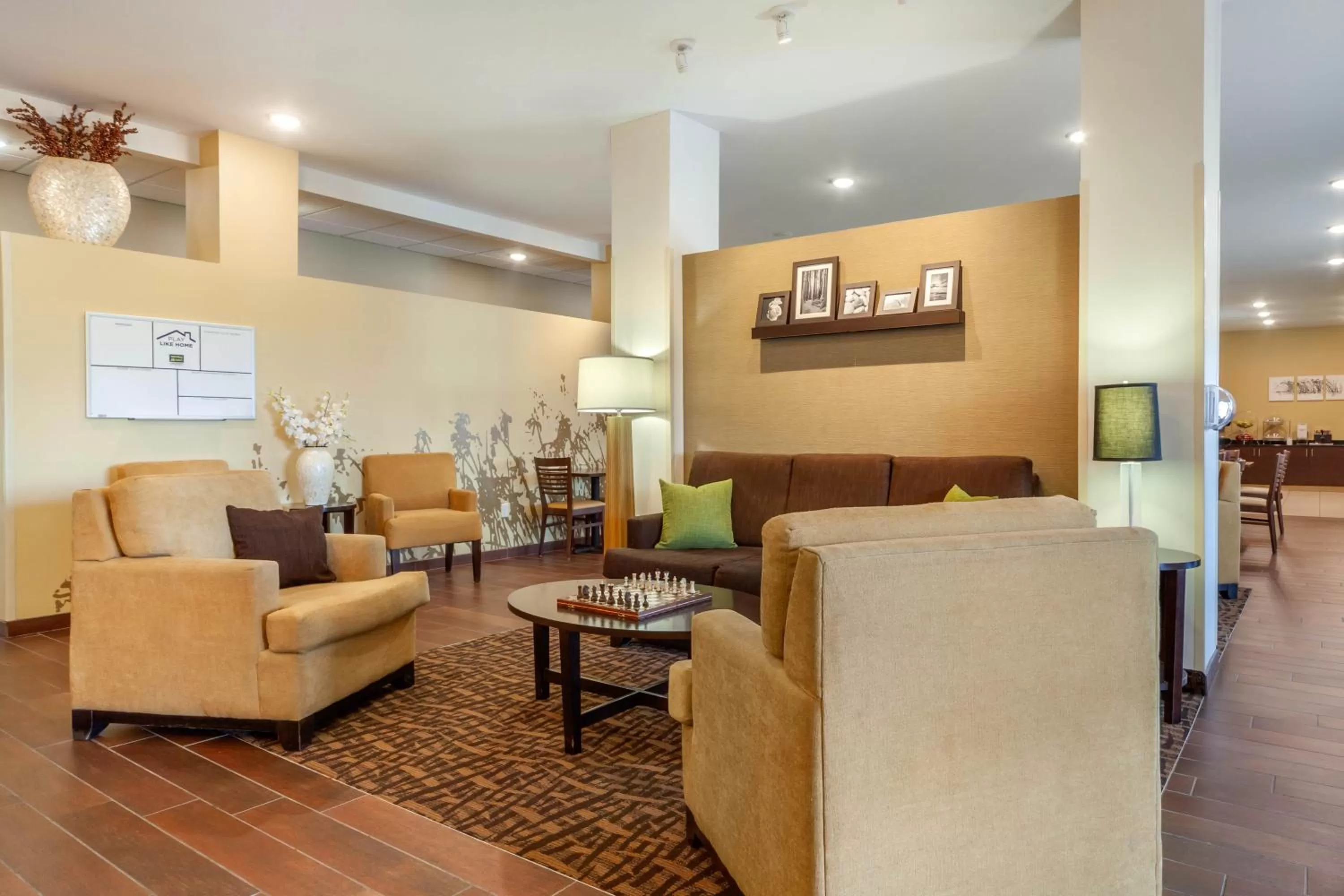 Lobby or reception in MainStay Suites Lincoln University Area