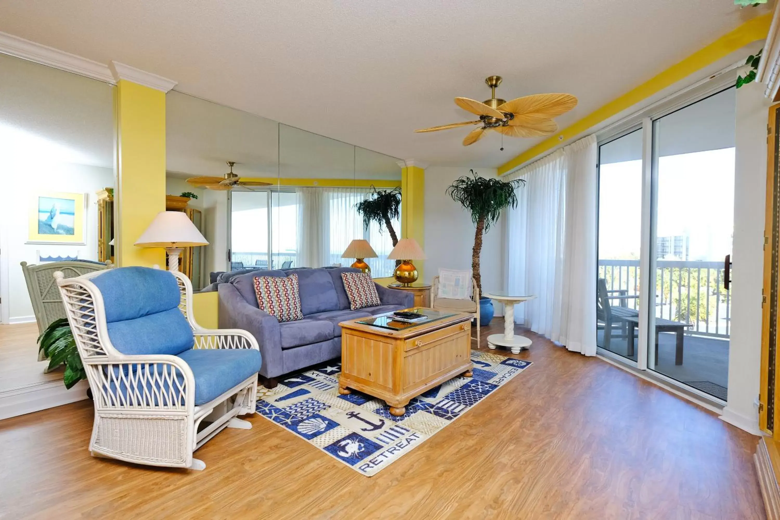 Seating Area in Litchfield Beach & Golf Resort