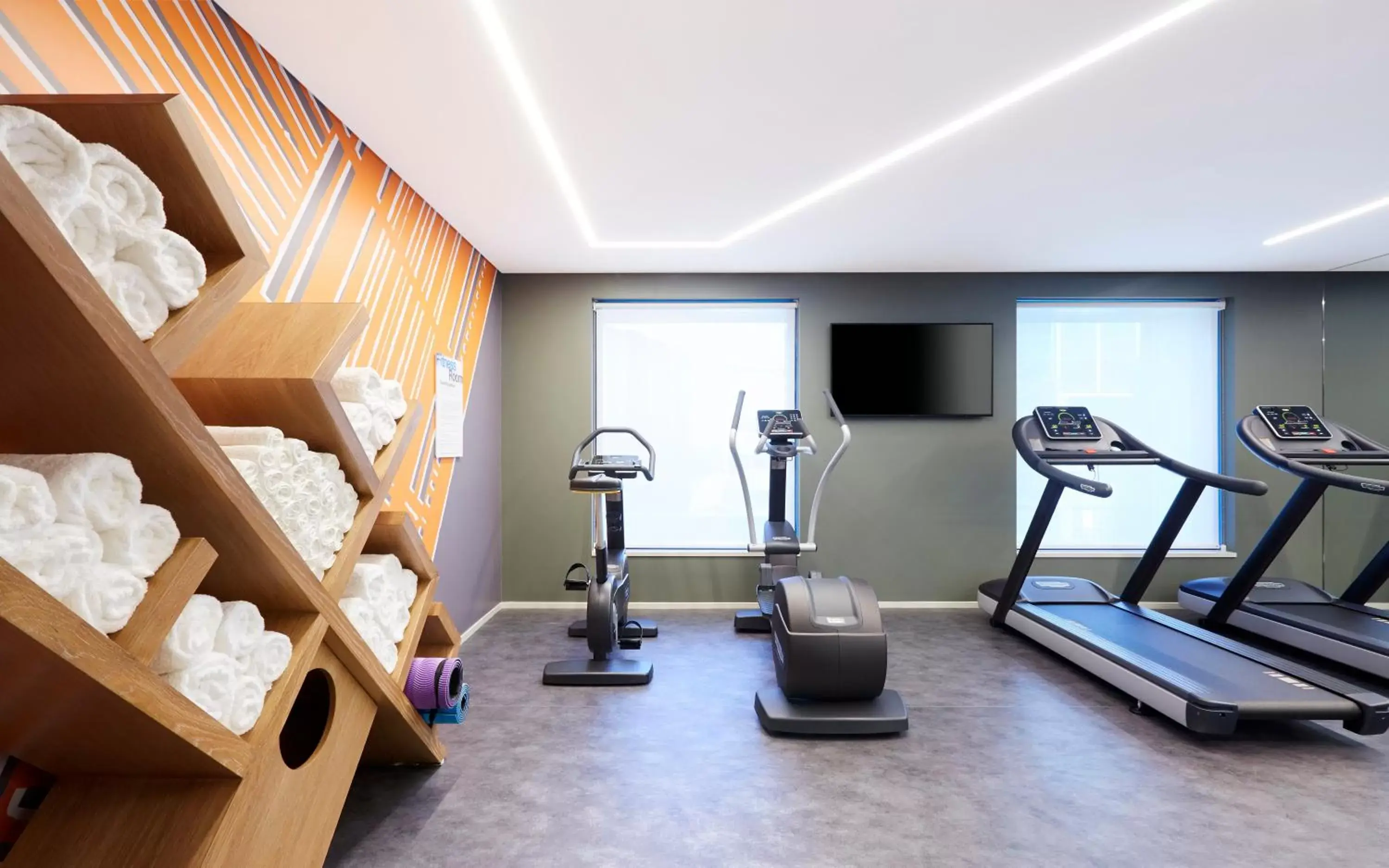 Fitness centre/facilities, Fitness Center/Facilities in Holiday Inn Express Brisbane Central, an IHG Hotel