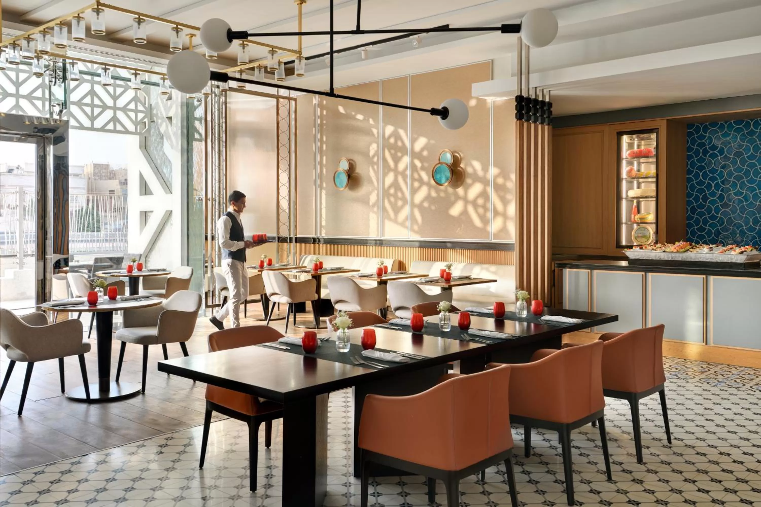 Restaurant/places to eat in Crowne Plaza - Jeddah Al Salam by IHG