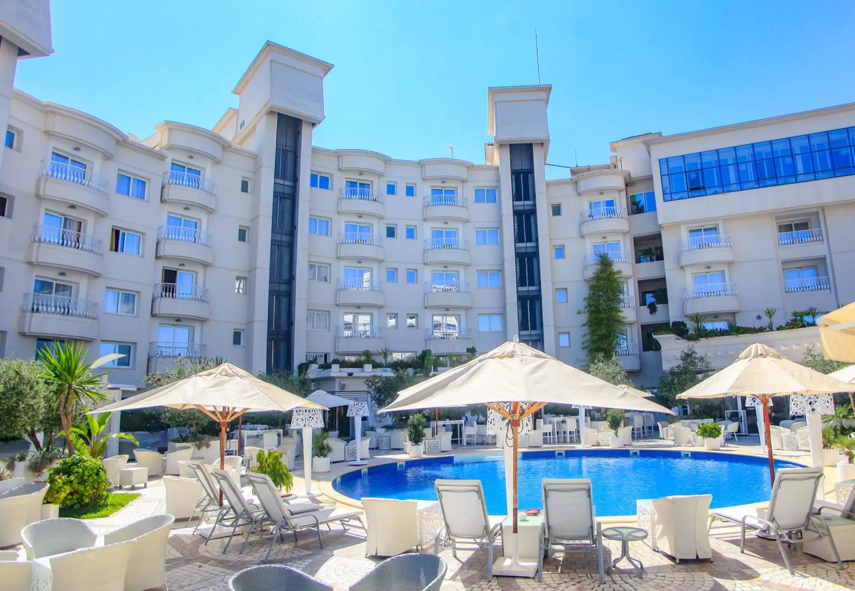 Swimming pool in Tunis Grand Hotel