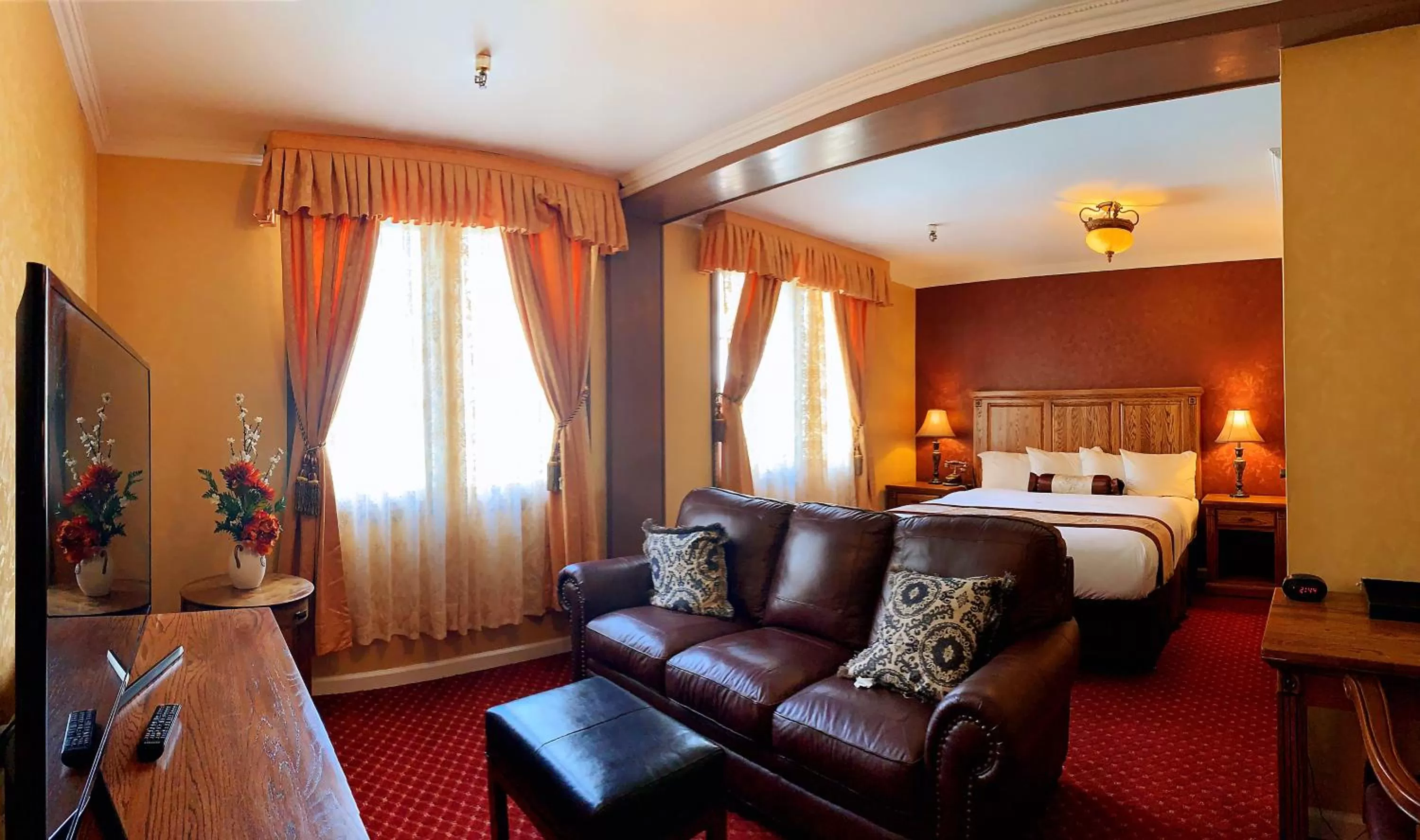 Photo of the whole room in Eureka Inn, Trademark Collection by Wyndham