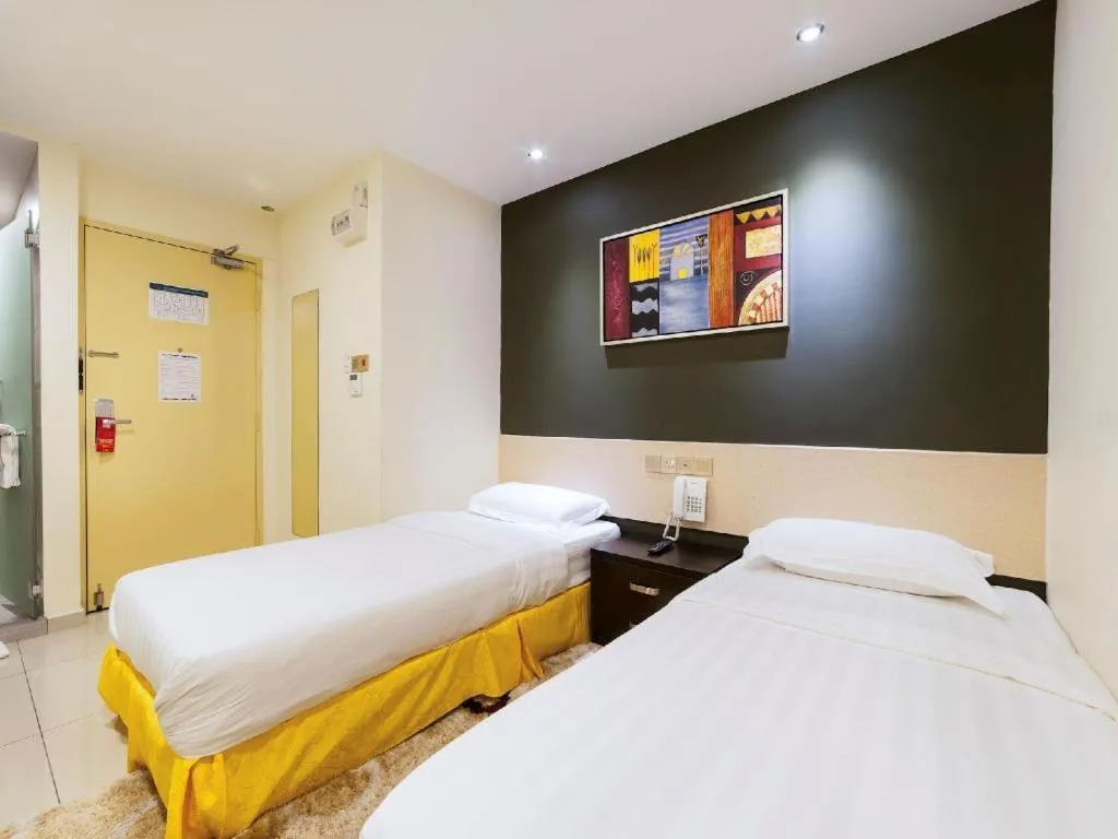 Bed in One Avenue Hotel