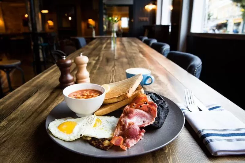 English/Irish breakfast in Victoria Inn