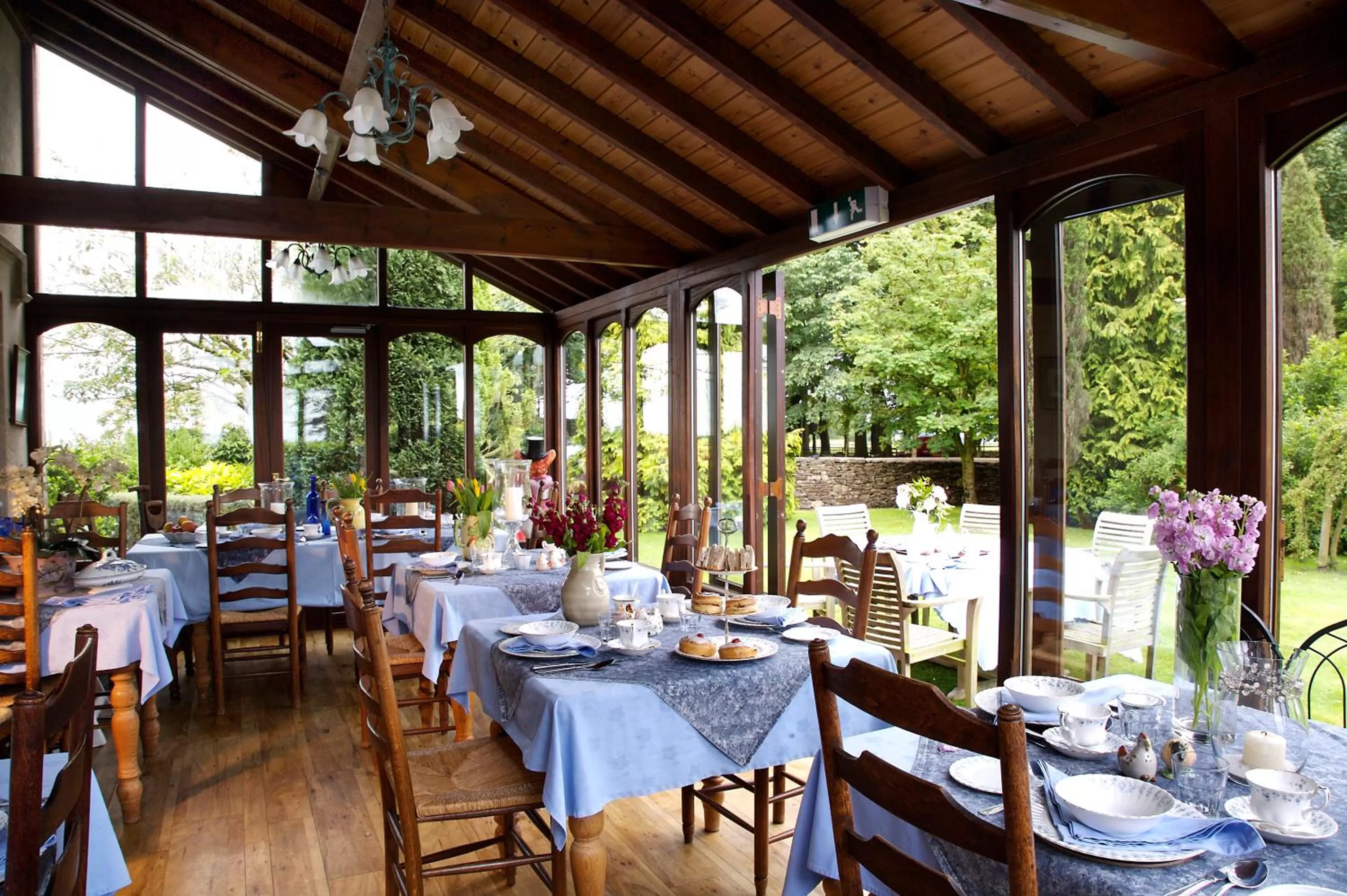 Restaurant/places to eat in Toghill House Farm