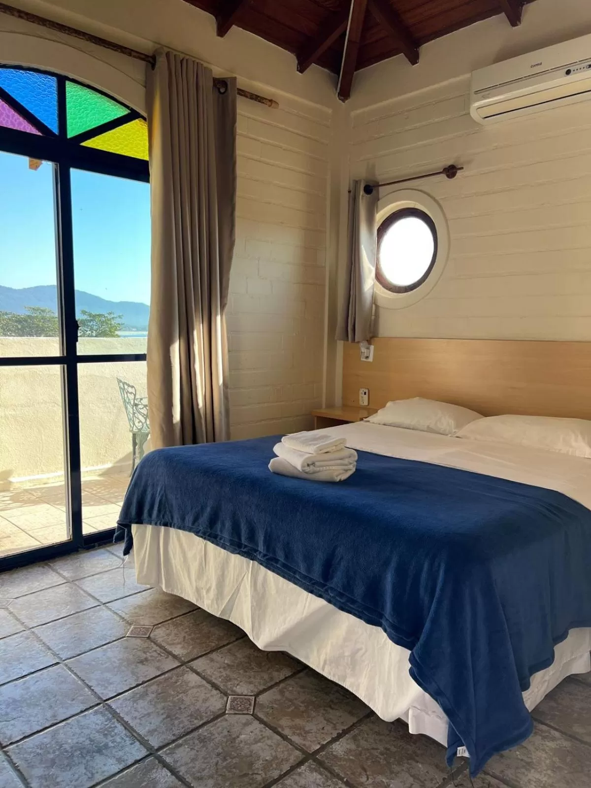 Double Room with Sea View in Pousada Maré de Lua