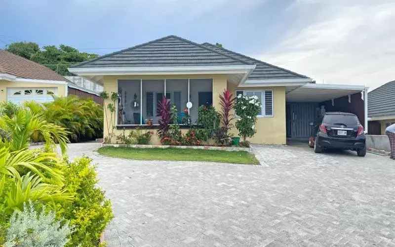 Deluxe Villa in Jamnick Vacation Rentals - Richmond, St Ann, Jamaica