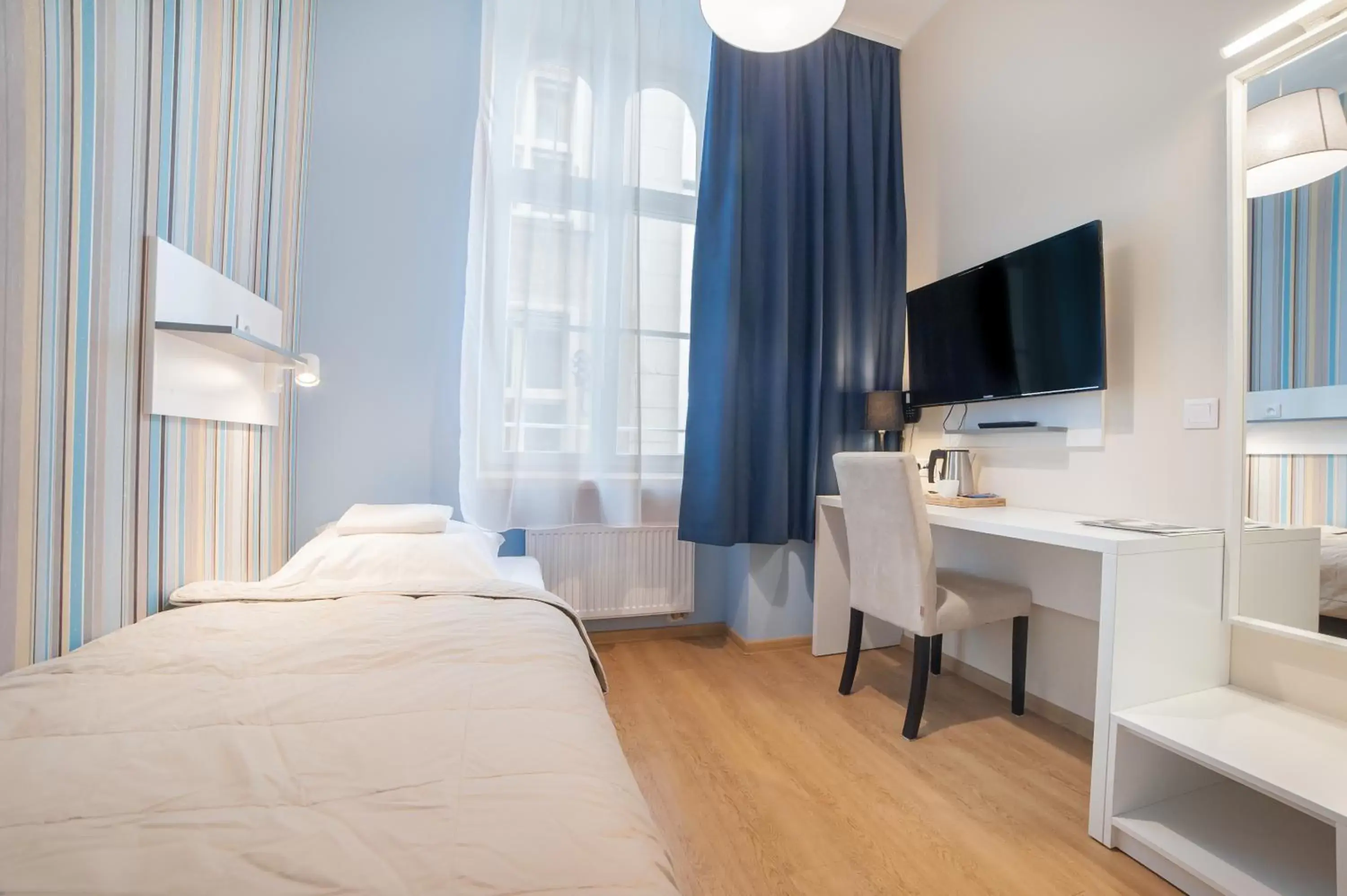 Standard Single Room in Hotel Traffic Wrocław Stare Miasto Standard Single Room in Hotel Traffic Wrocław Stare Miasto