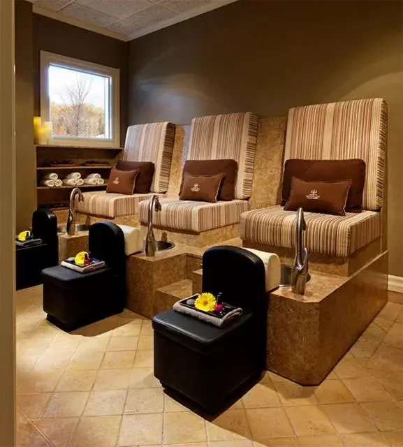 Spa and wellness centre/facilities, Seating Area in Hockley Valley Resort