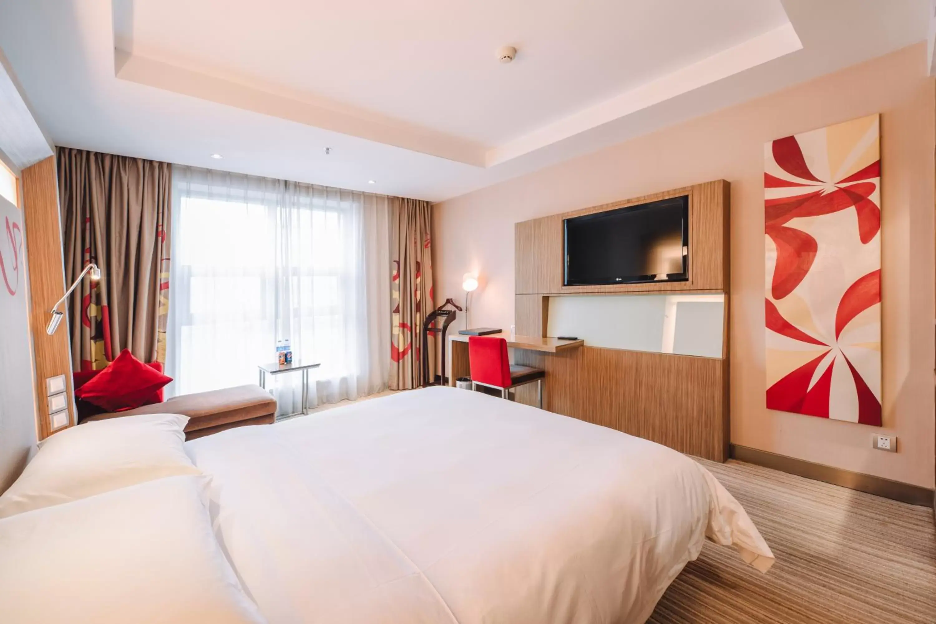 Property building, Bed in Novotel Guiyang Downtown