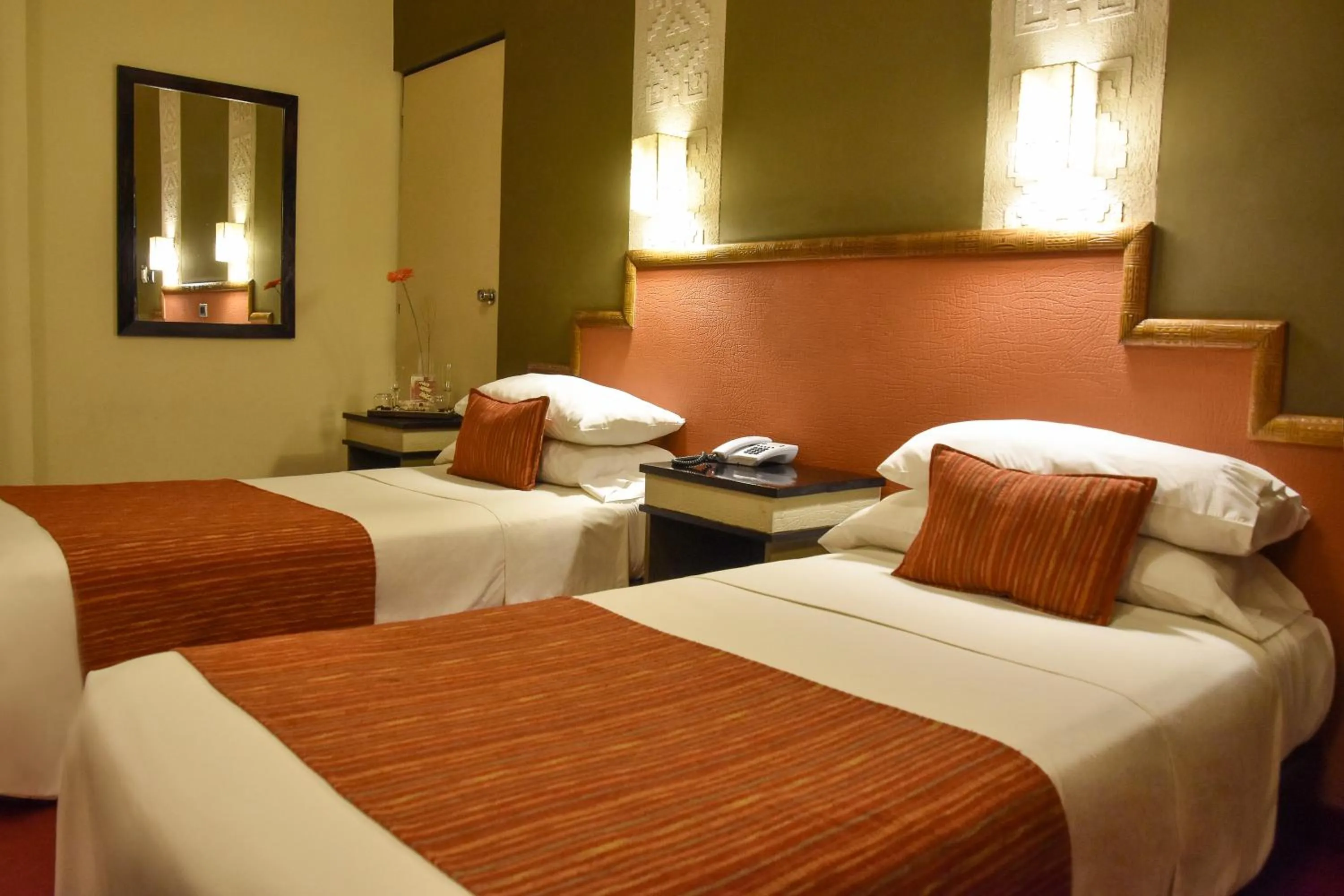 bunk bed, Bed in Hotel Inkai