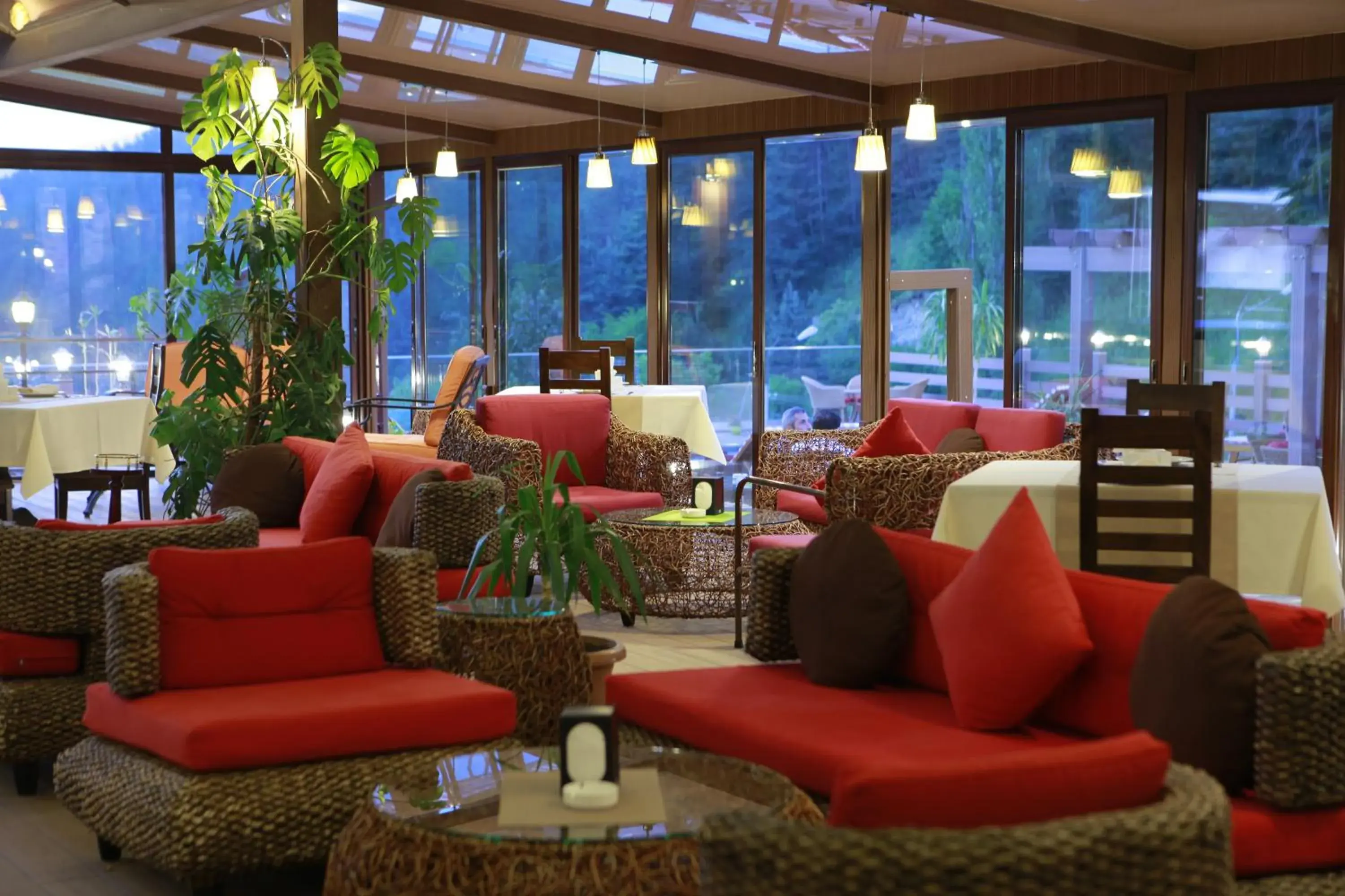 Restaurant/places to eat in Best Western Plus Paradise Hotel Dilijan