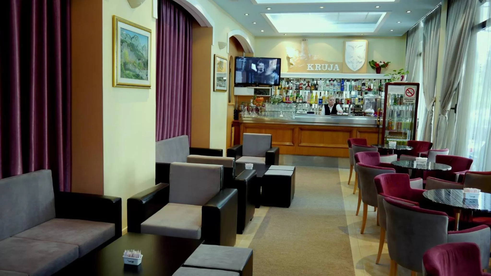 Lounge or bar in Kruja Hotel