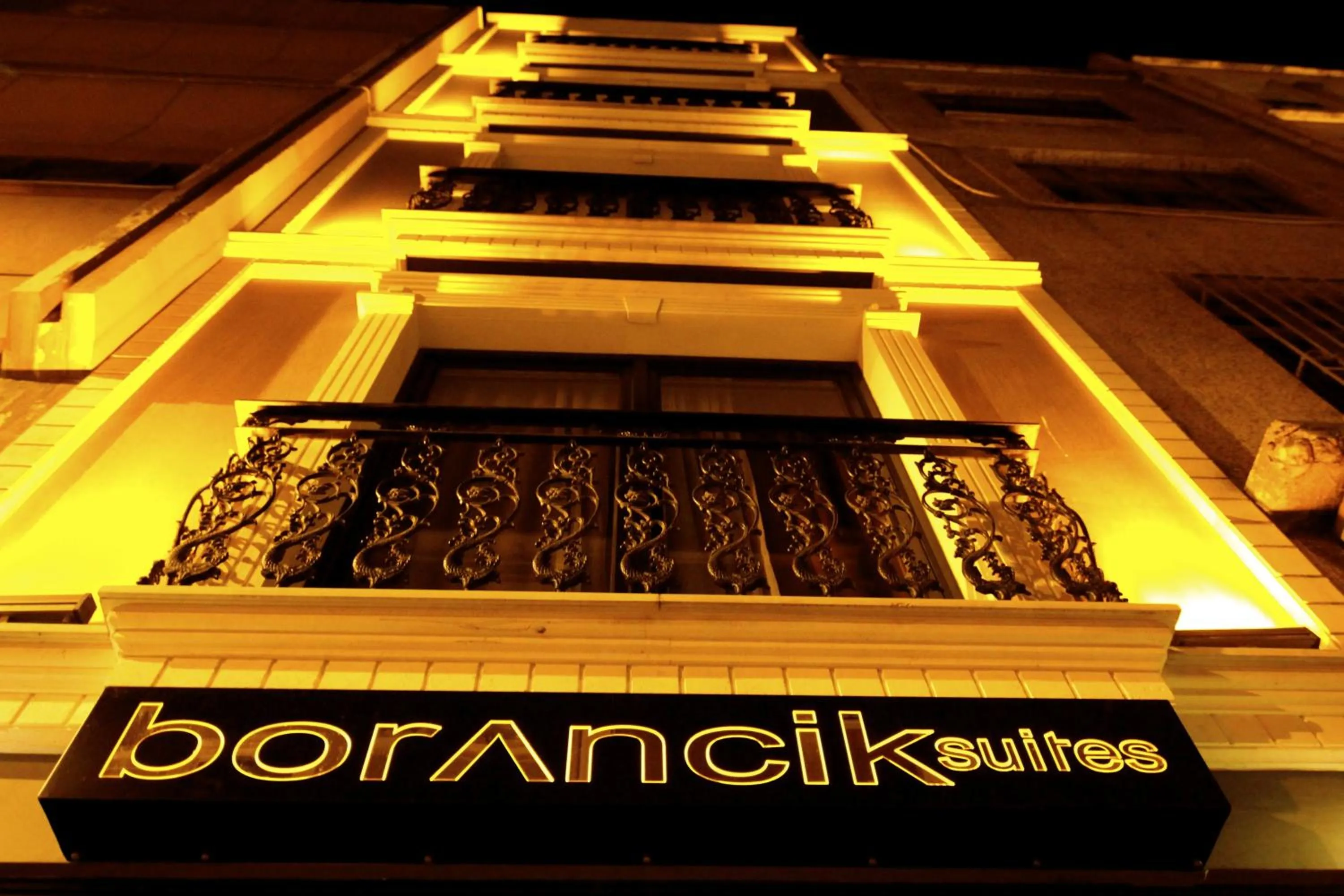 Facade/entrance in Borancik Suites