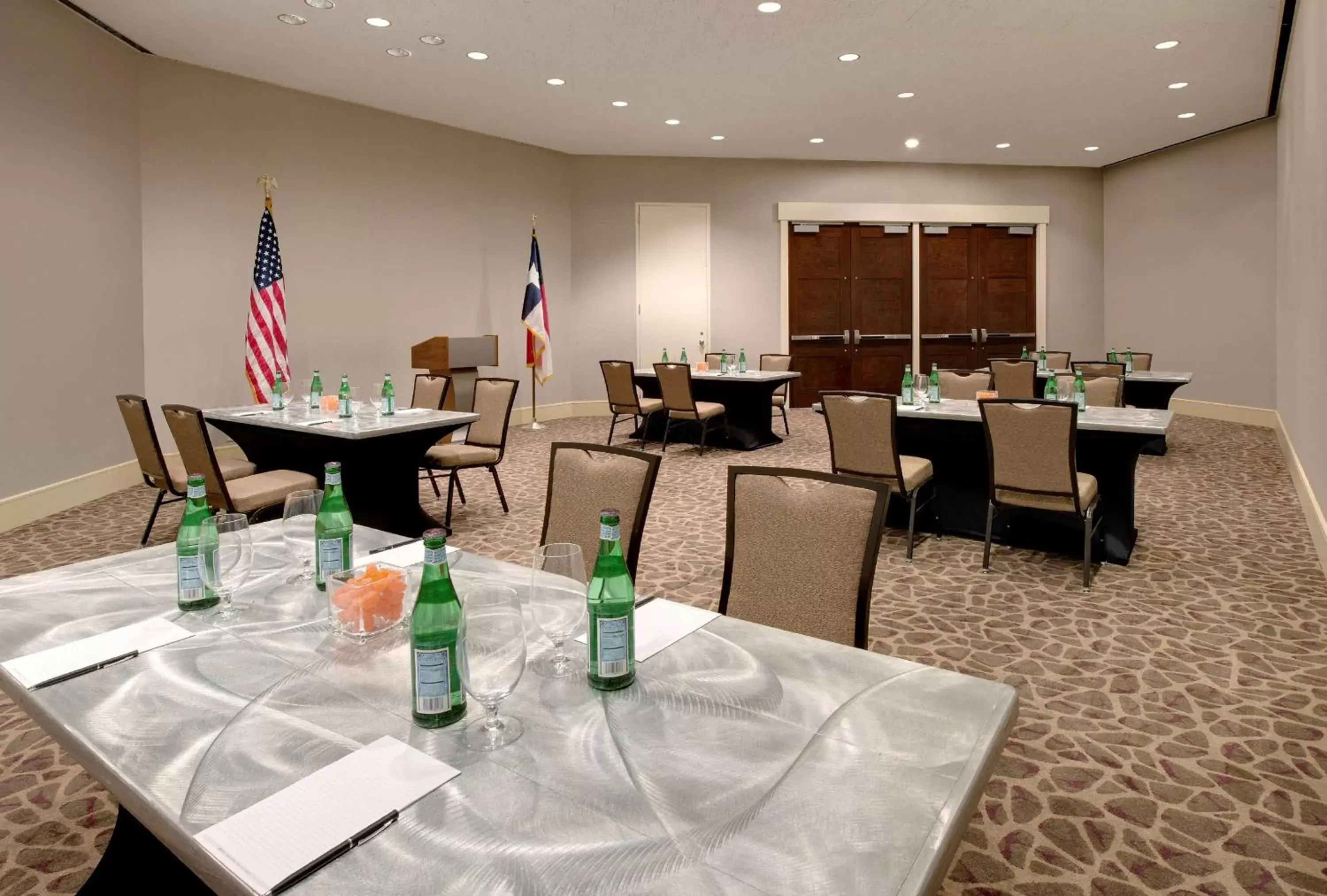 Meeting/conference room, Restaurant/Places to Eat in Hilton Houston Post Oak by the Galleria