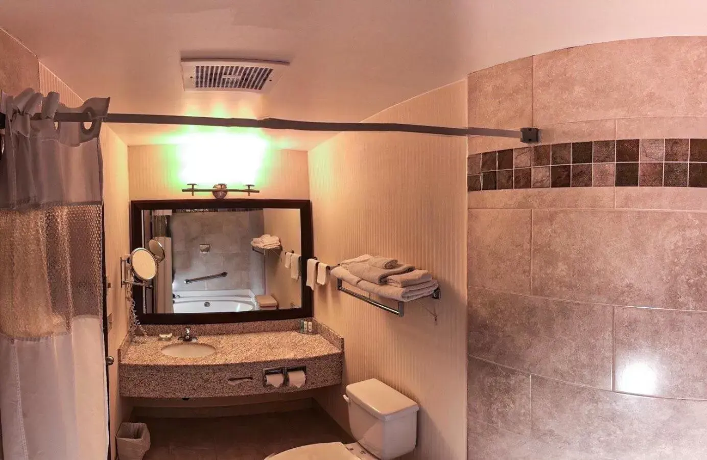 Bathroom in Quality Inn & Suites Yorkton