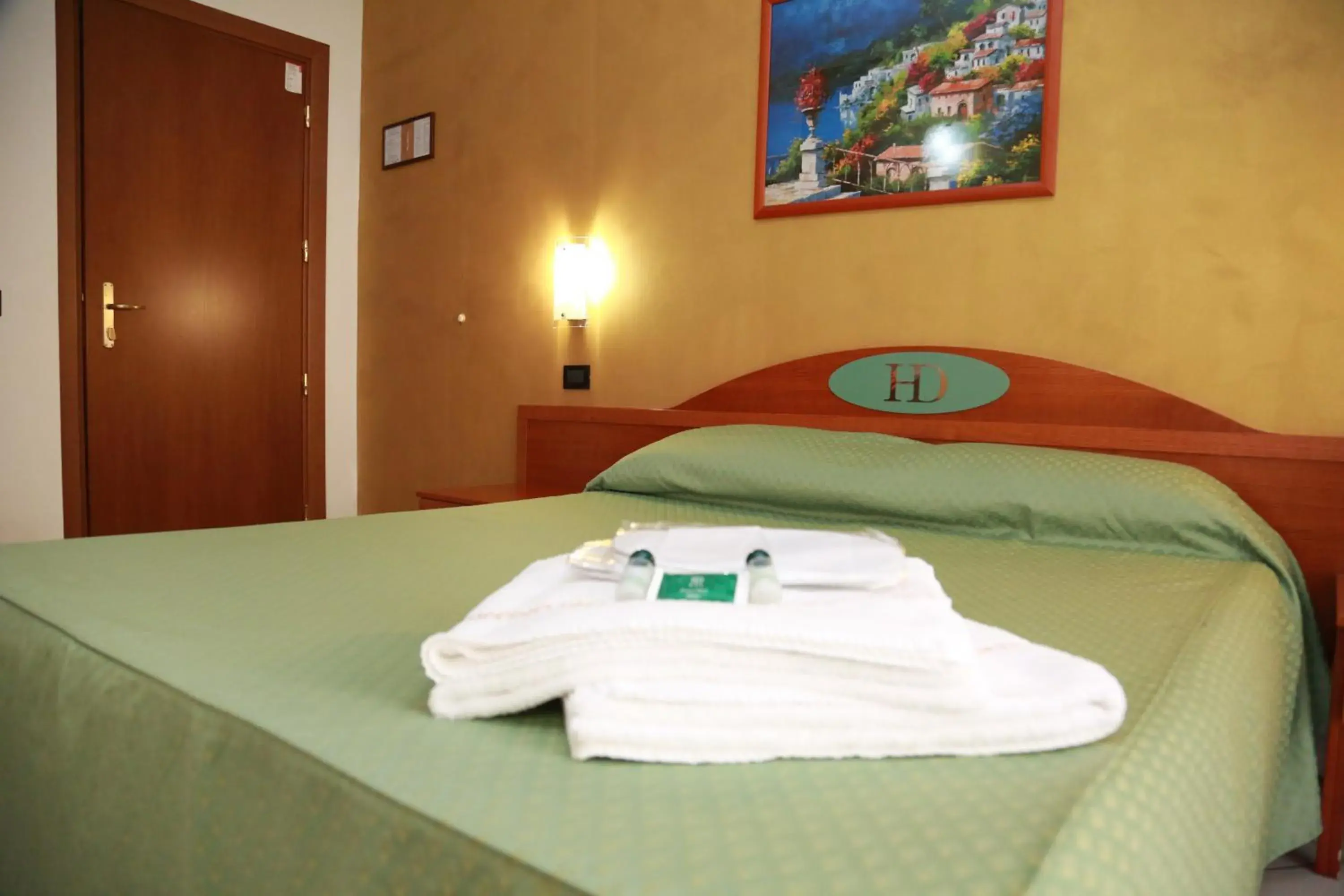 Bed, Room Photo in Hotel Dor