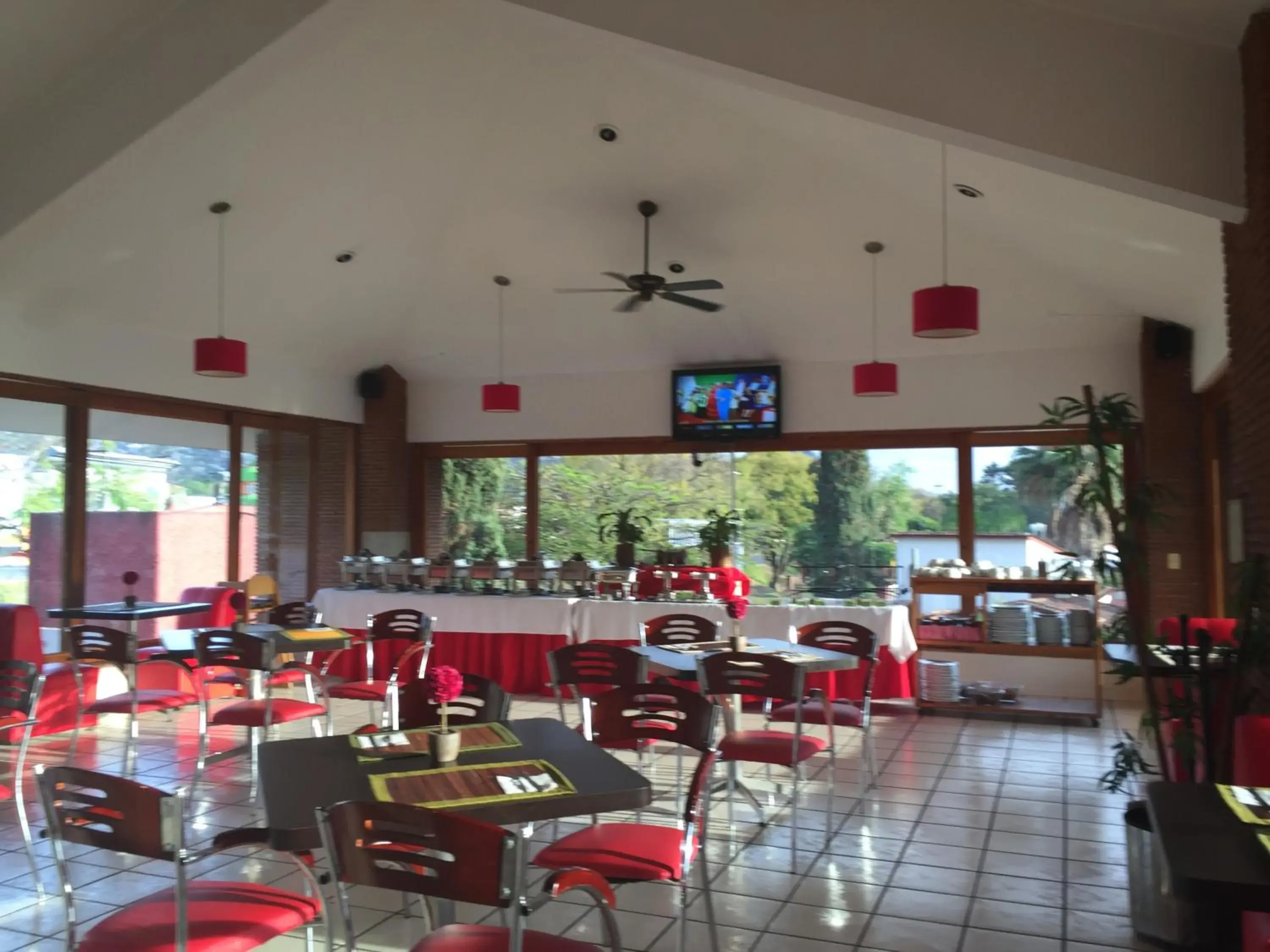 Restaurant/Places to Eat in Villas del Sol Hotel & Bungalows