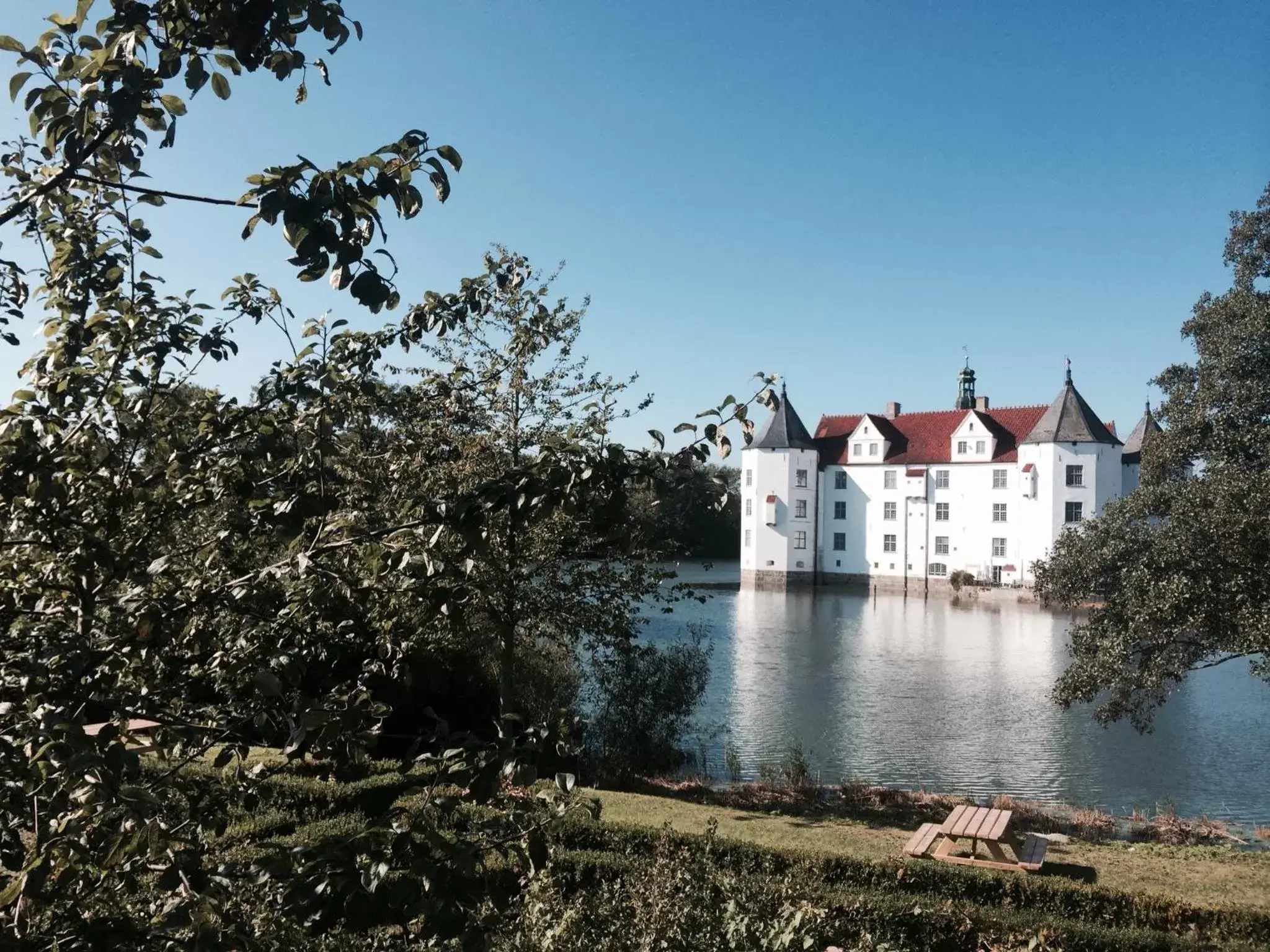 Nearby landmark, Property Building in Ostsee-Strandhaus-Holnis