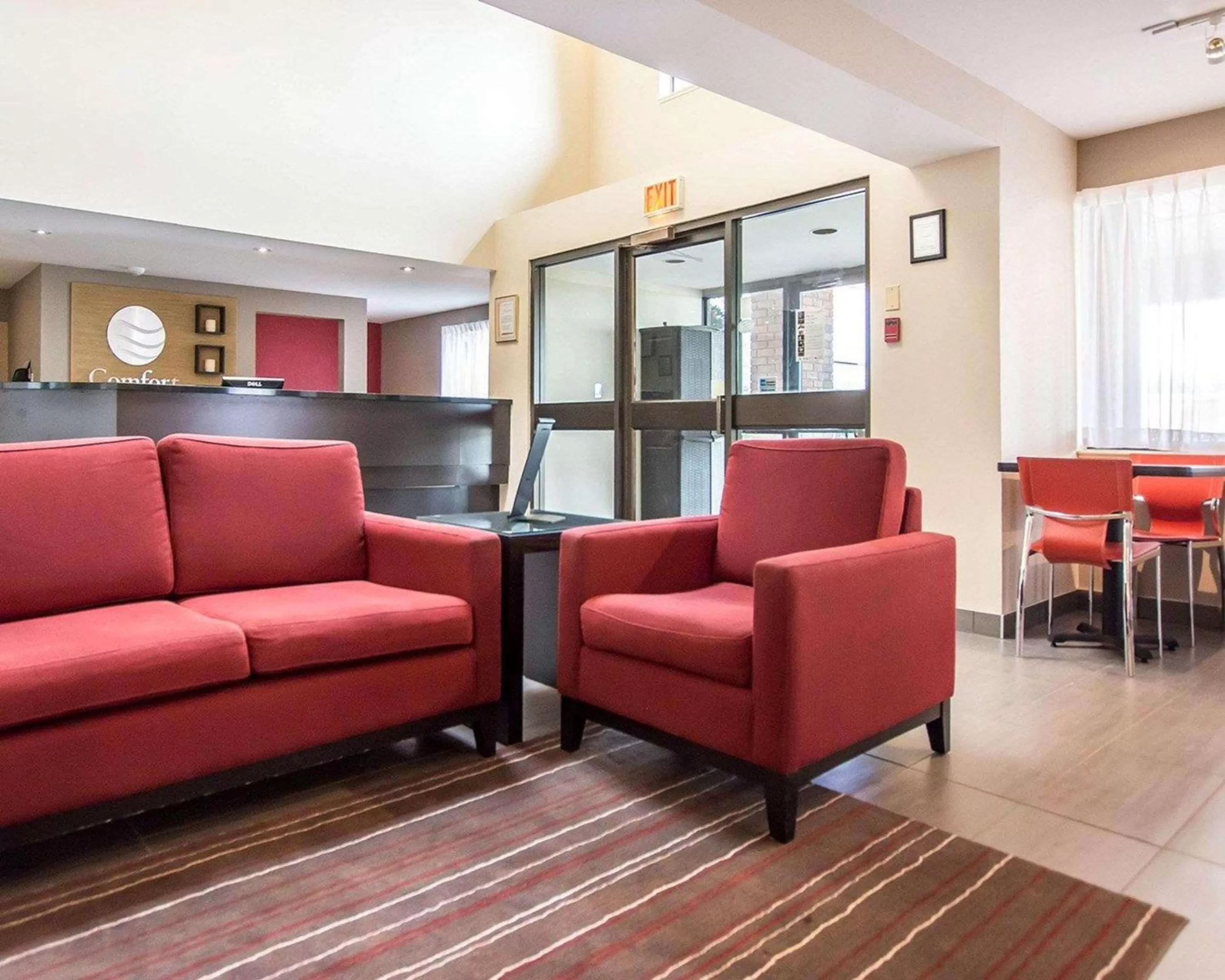Lobby or reception in Comfort Inn Kirkland Lake
