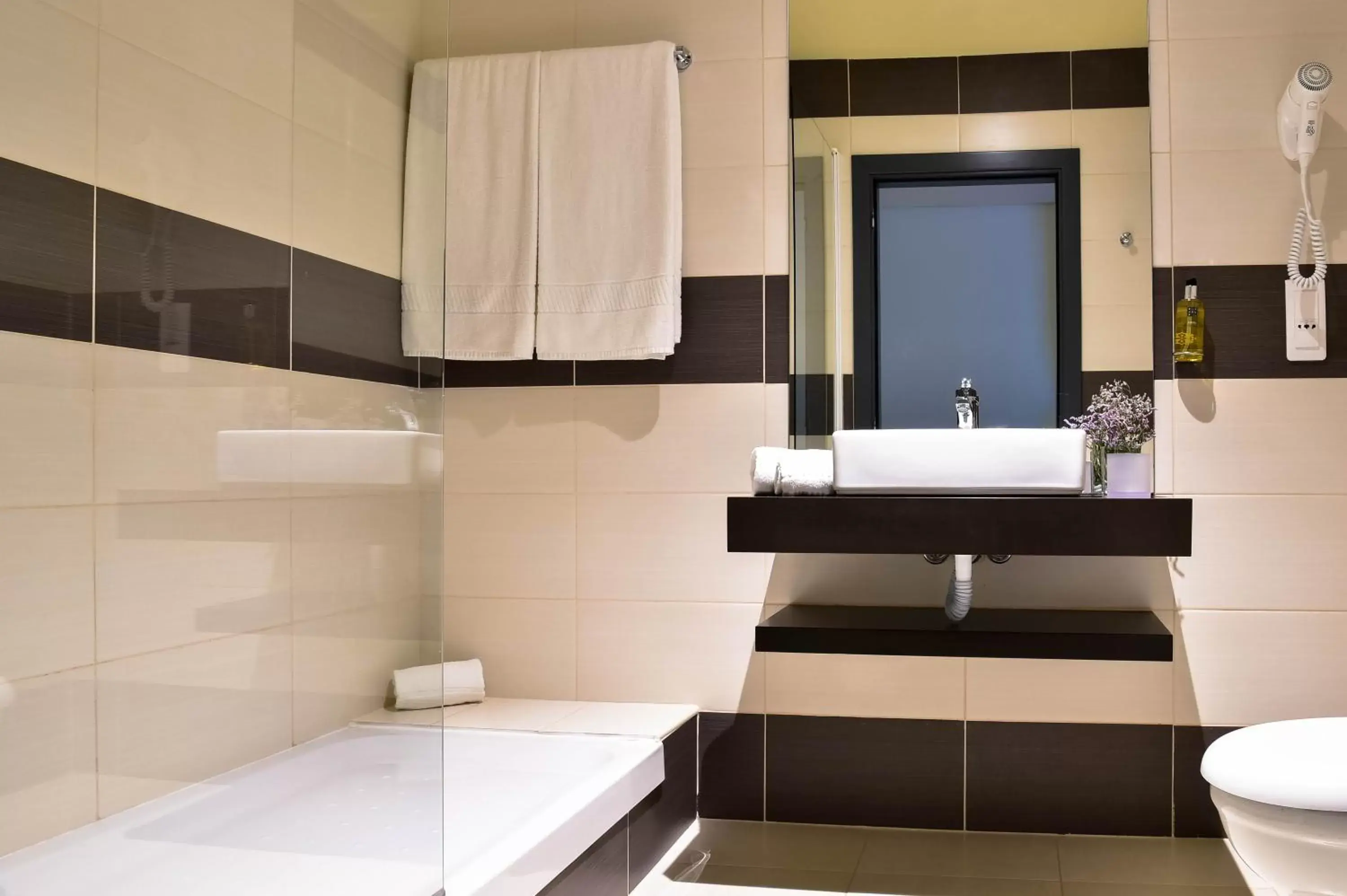 Bathroom in The Prime Energize Hotel & SPA - Algarve Bathroom in The Prime Energize Hotel & SPA - Algarve